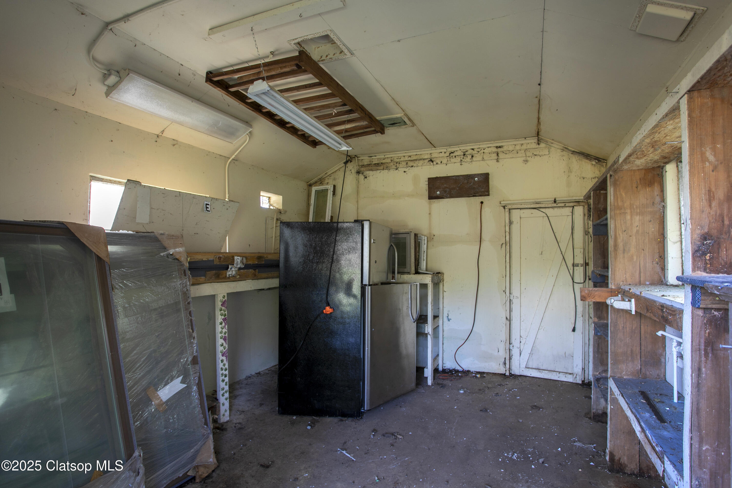 Property Photo 33