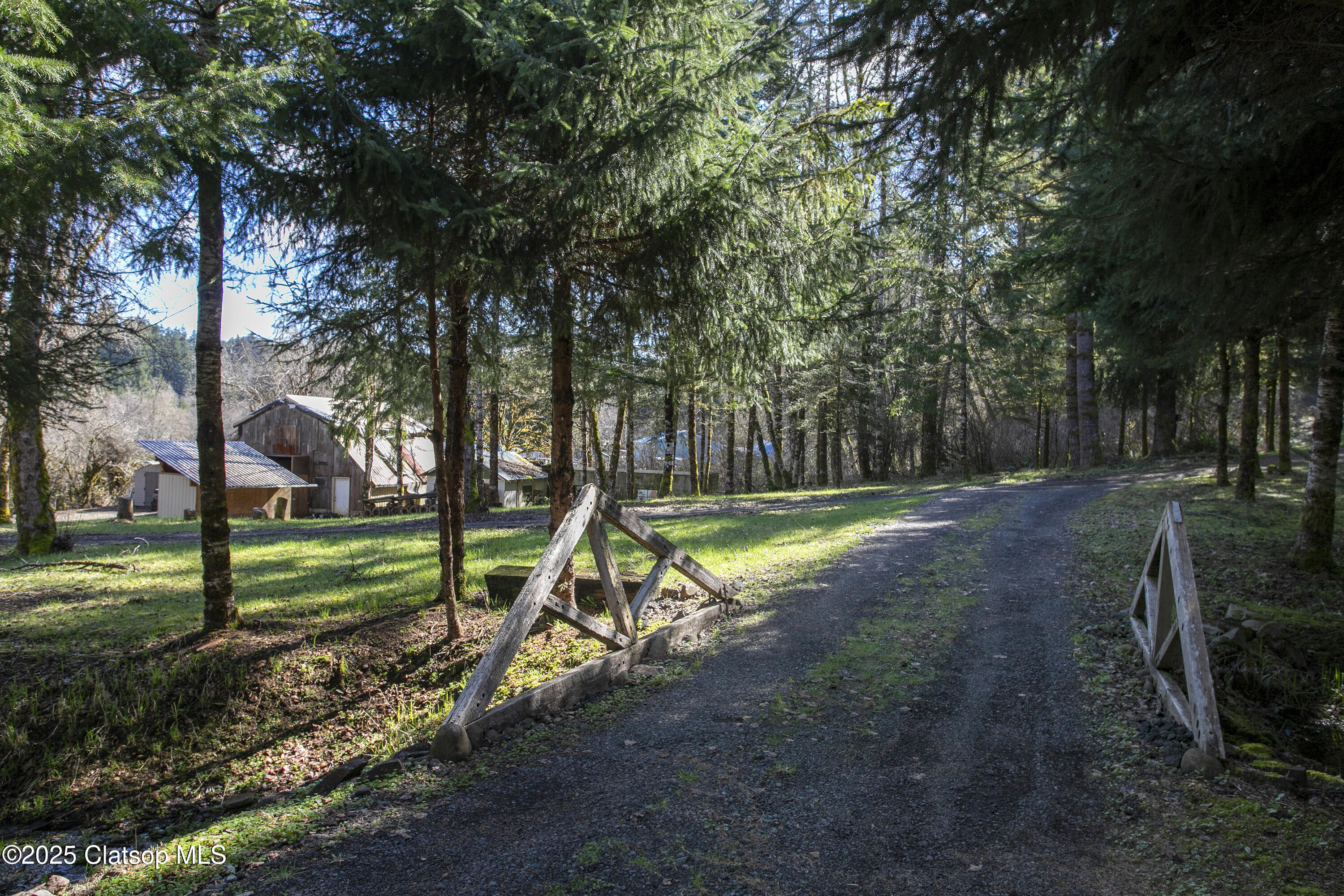 Property Photo 36