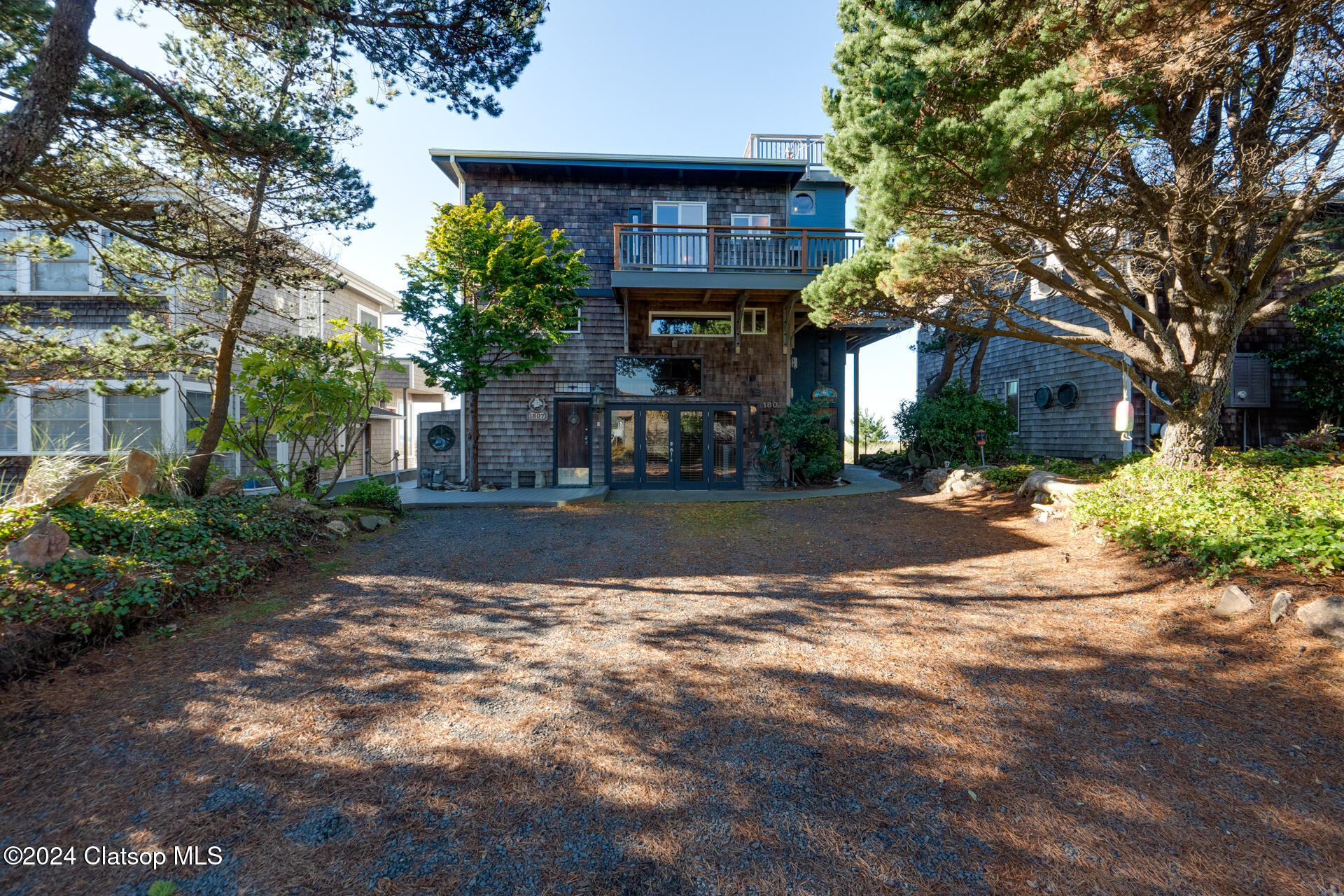 1807 N Prom Property Photo 1