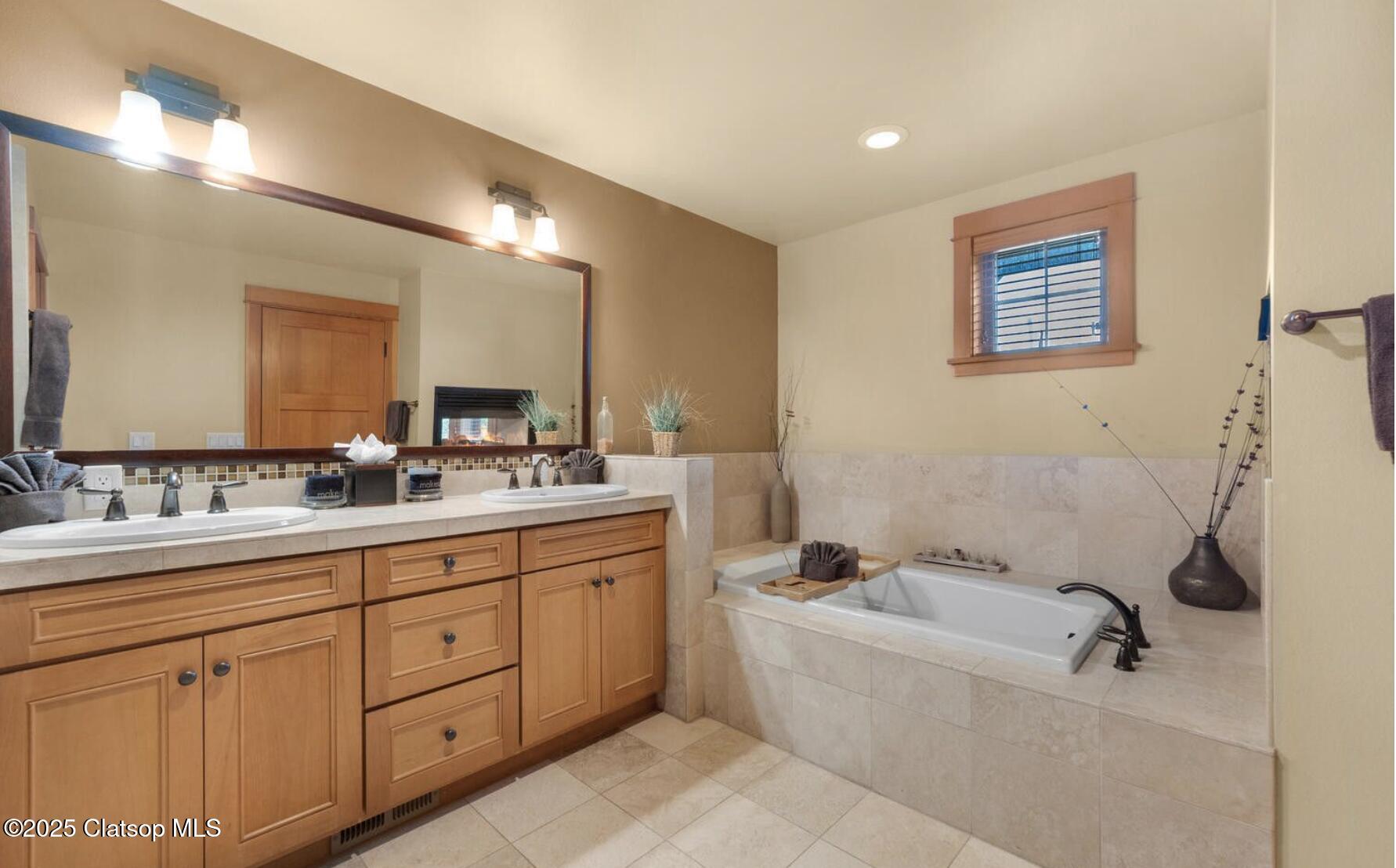 Lodges At Cannon Beach Property Photo 18