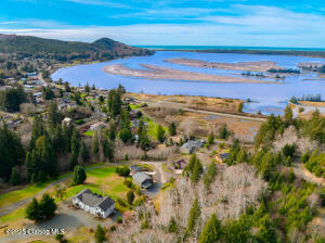 121 Ridgeview Place Property Photo 5