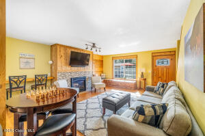121 Ridgeview Place Property Photo 8