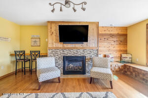 121 Ridgeview Place Property Photo 9