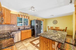 121 Ridgeview Place Property Photo 11