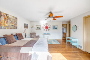 121 Ridgeview Place Property Photo 21