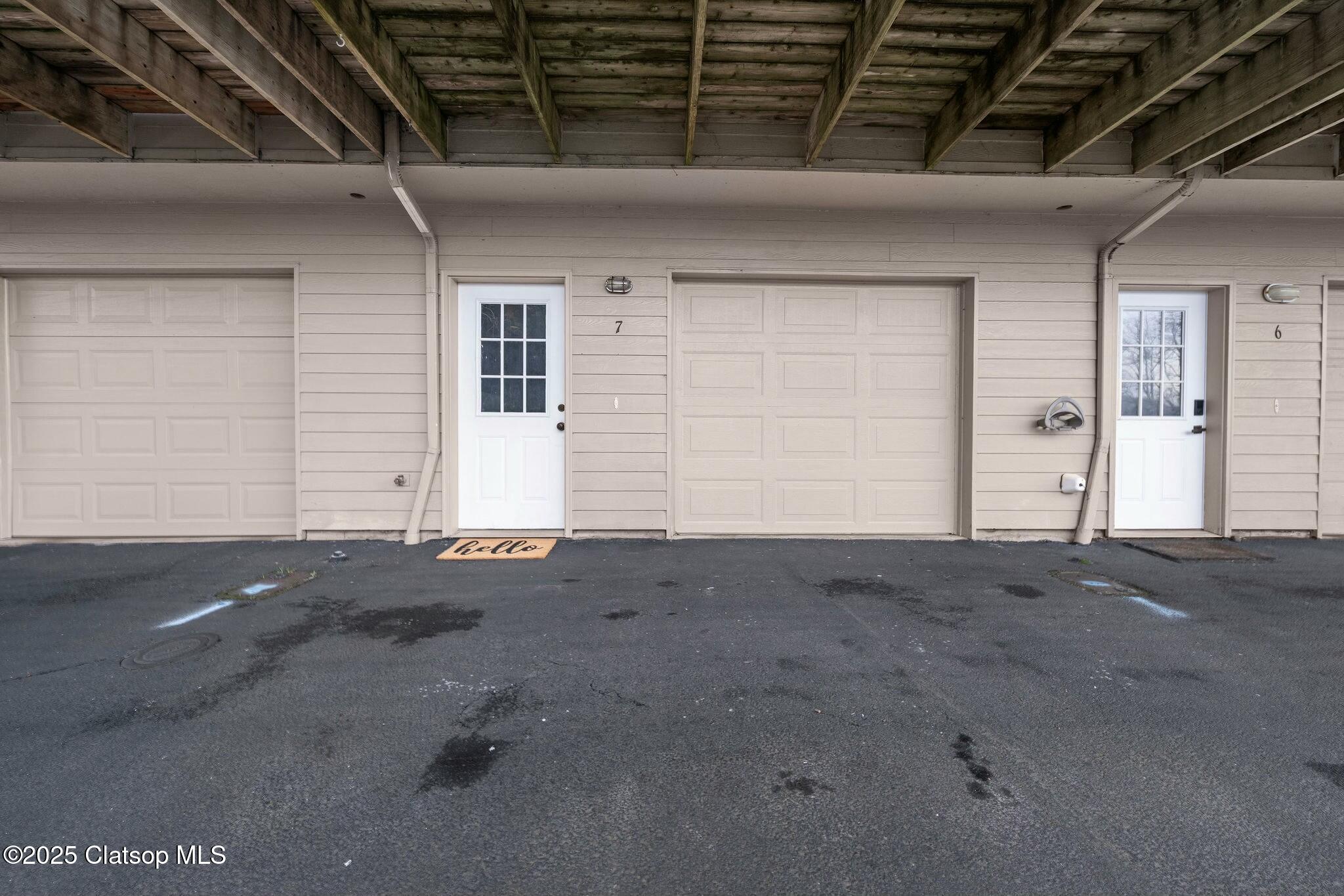 1581 Whispering Pines Drive Property Photo 31