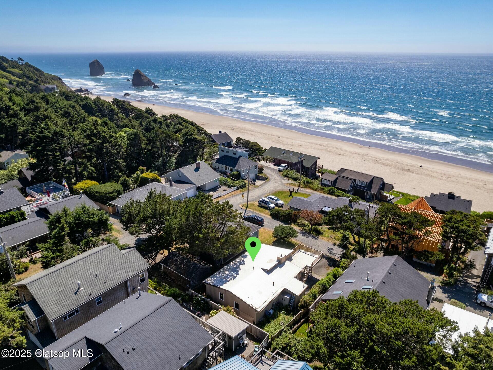 4463 Pacific Property Photo 3