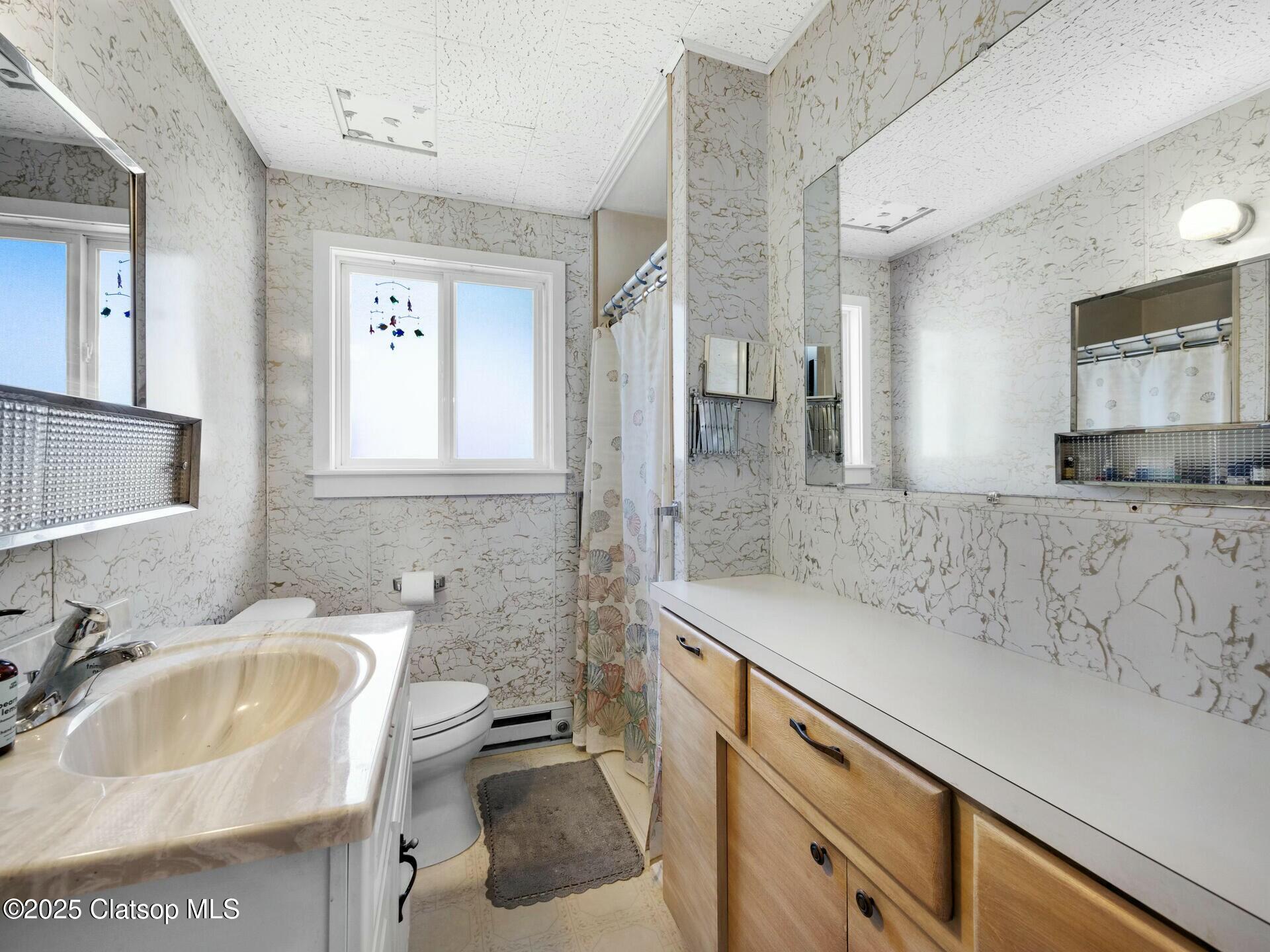 4463 Pacific Property Photo 15