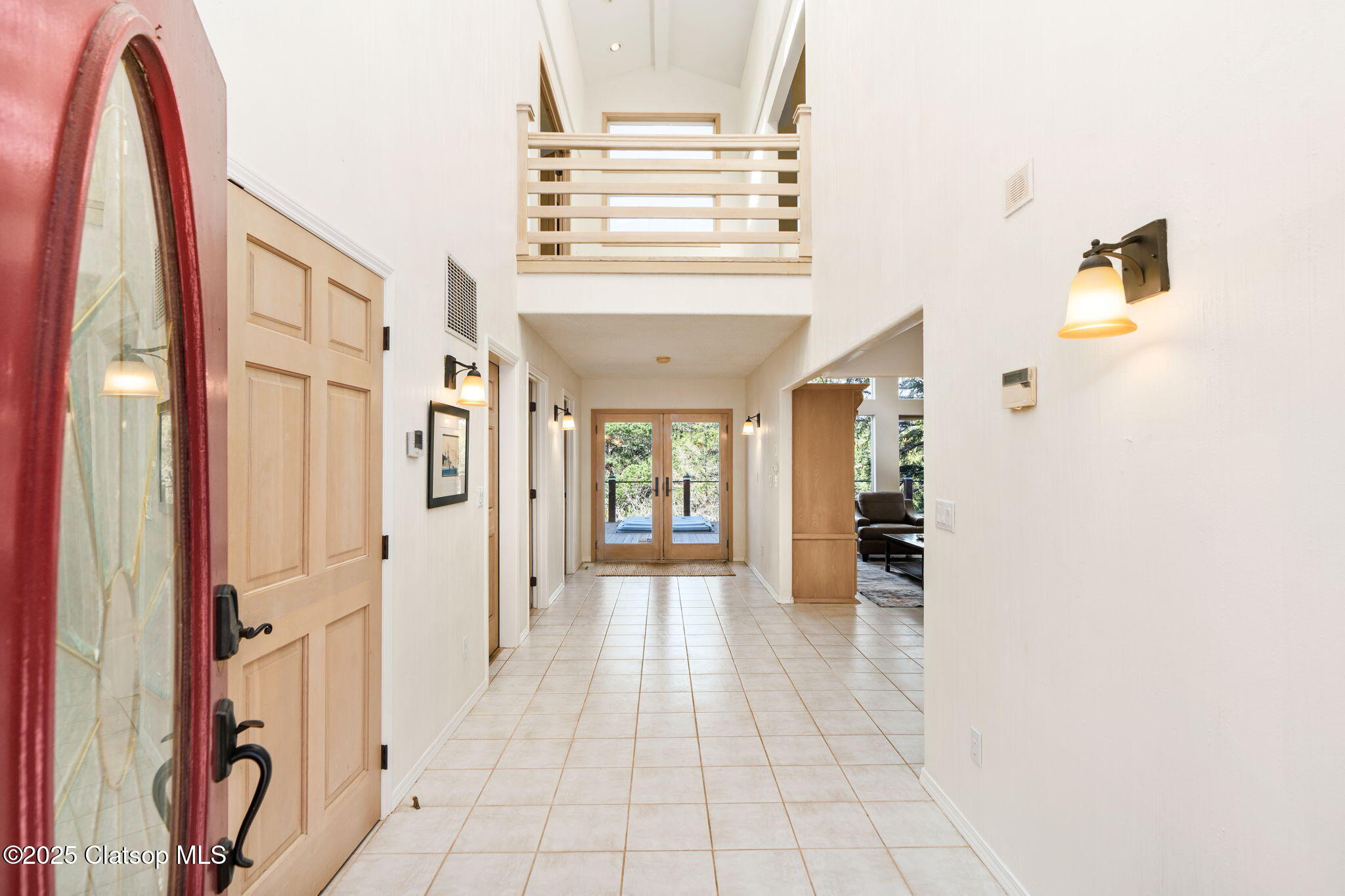 901 Fairway Court Property Photo 3