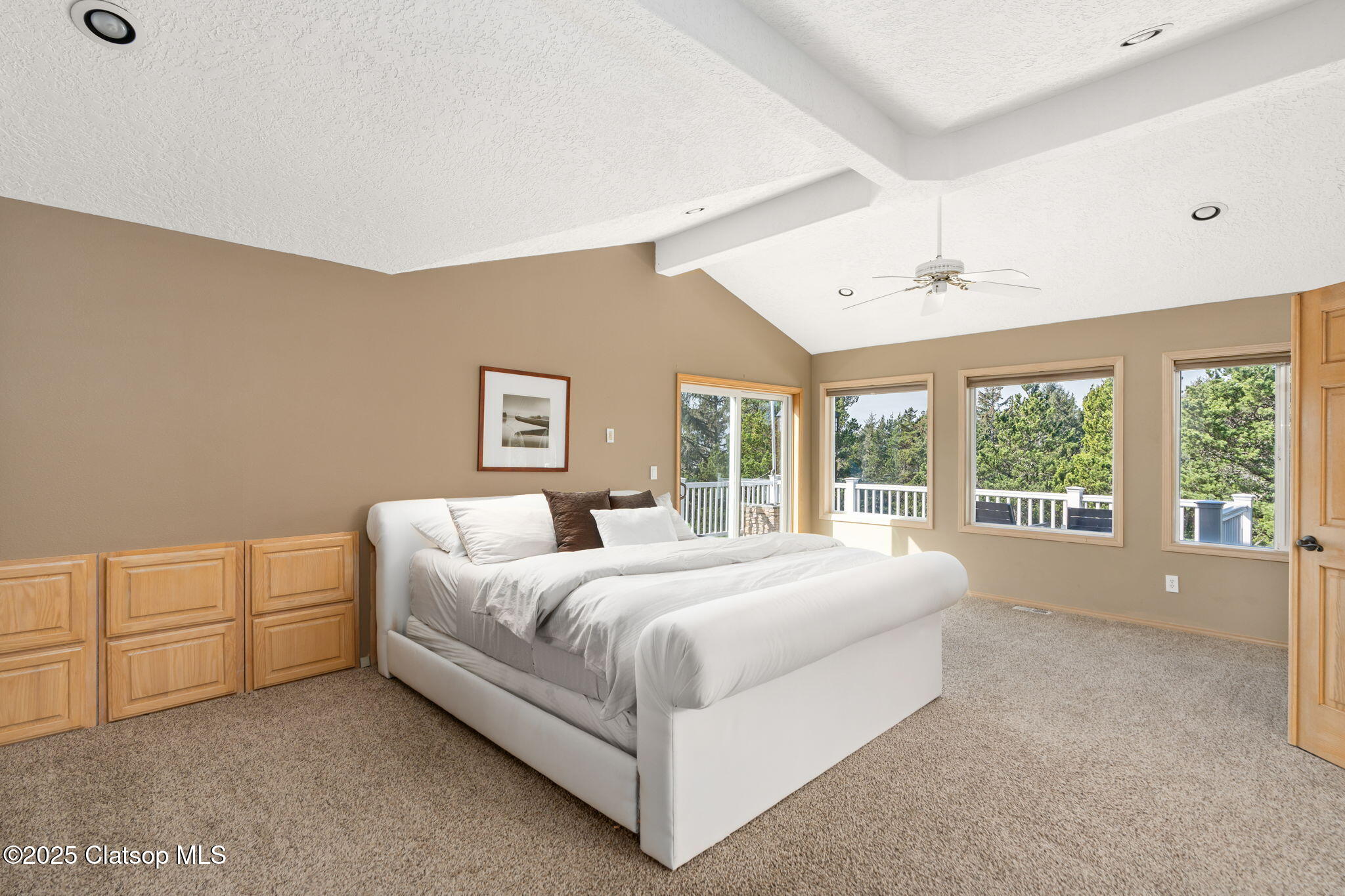 901 Fairway Court Property Photo 21