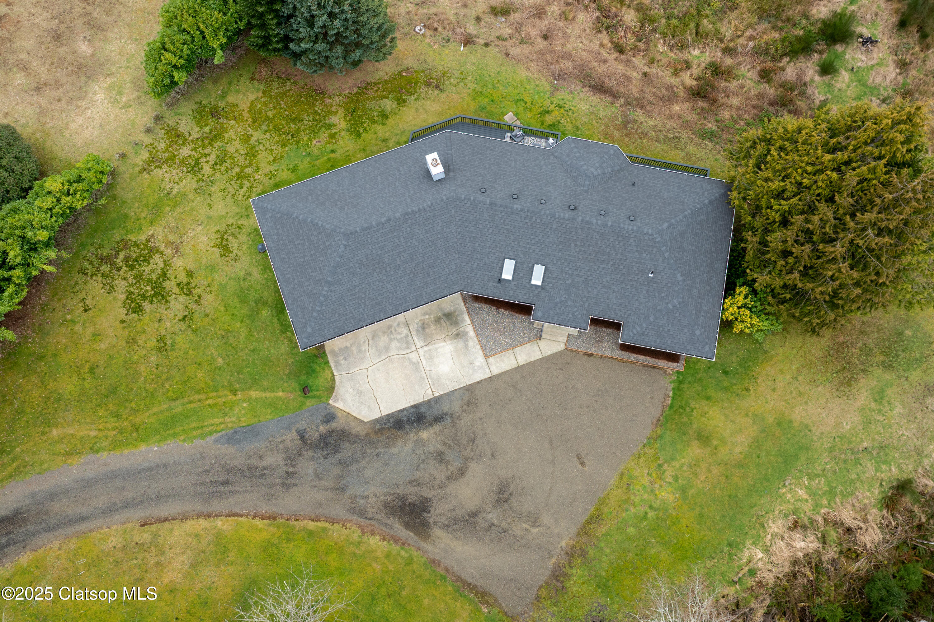 35567 Dow Lane Property Photo 6