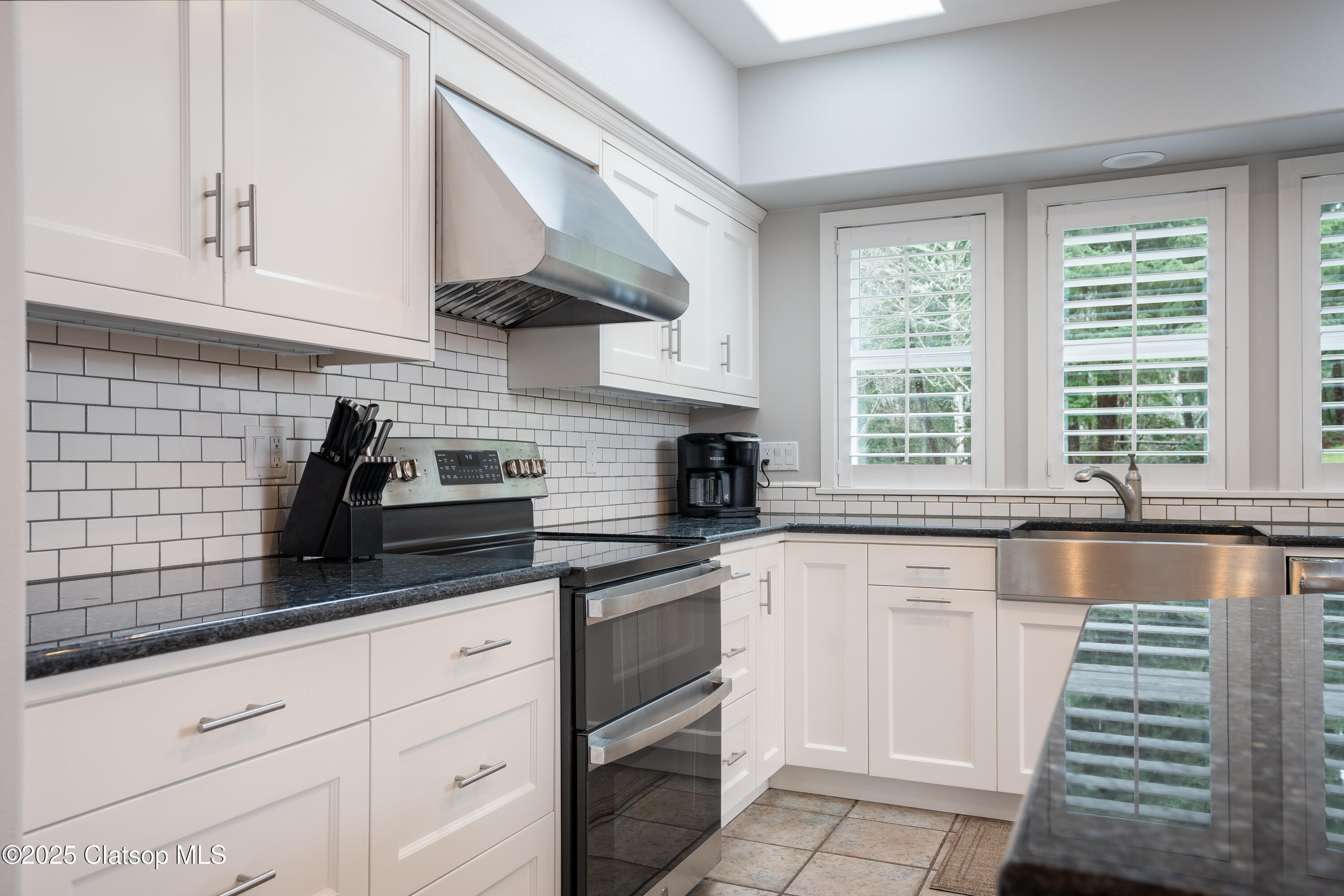 35567 Dow Lane Property Photo 14