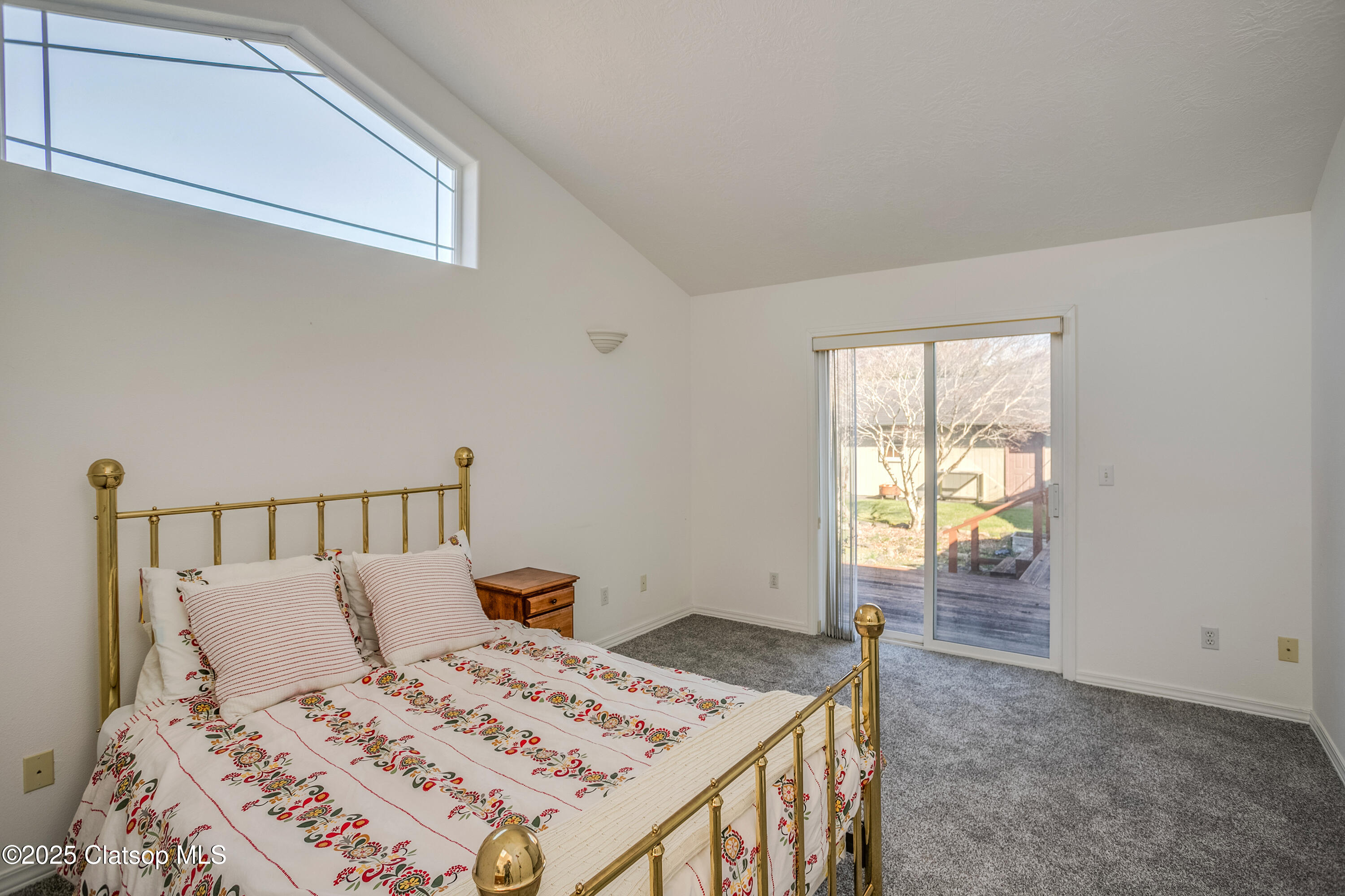1126 Avenue E Property Photo 13