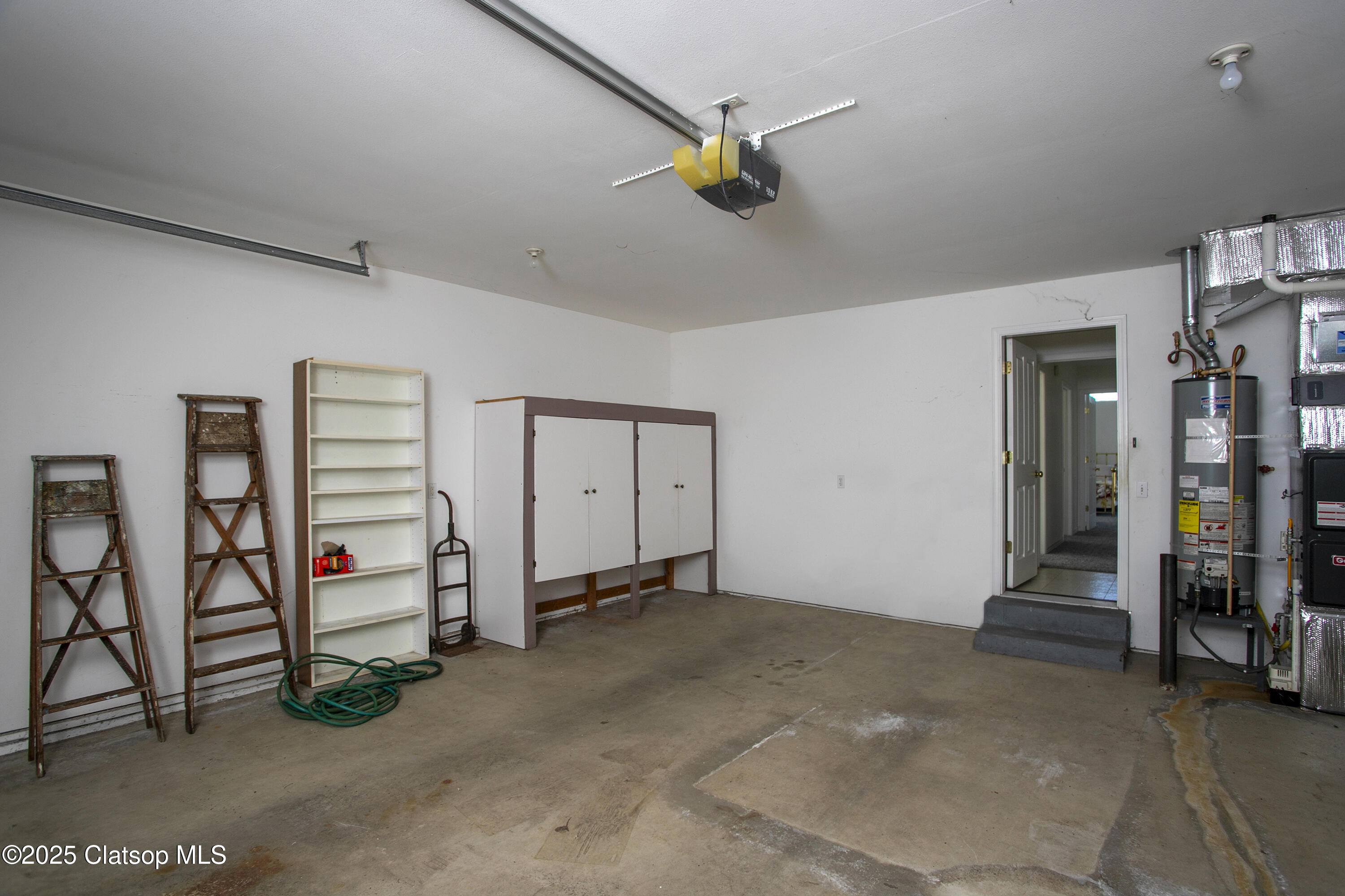 1126 Avenue E Property Photo 22