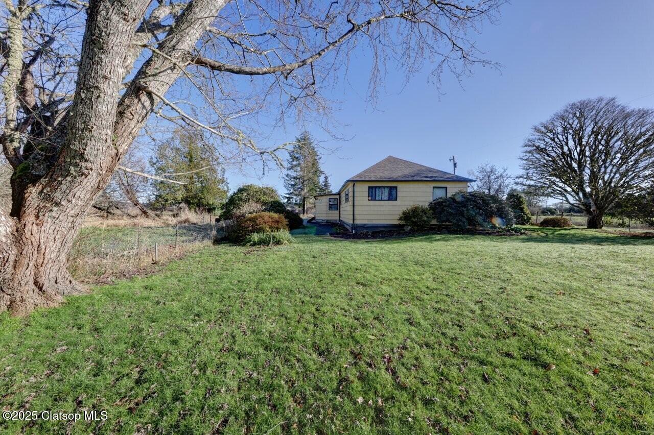 35927 Abbie Lane Property Photo 6