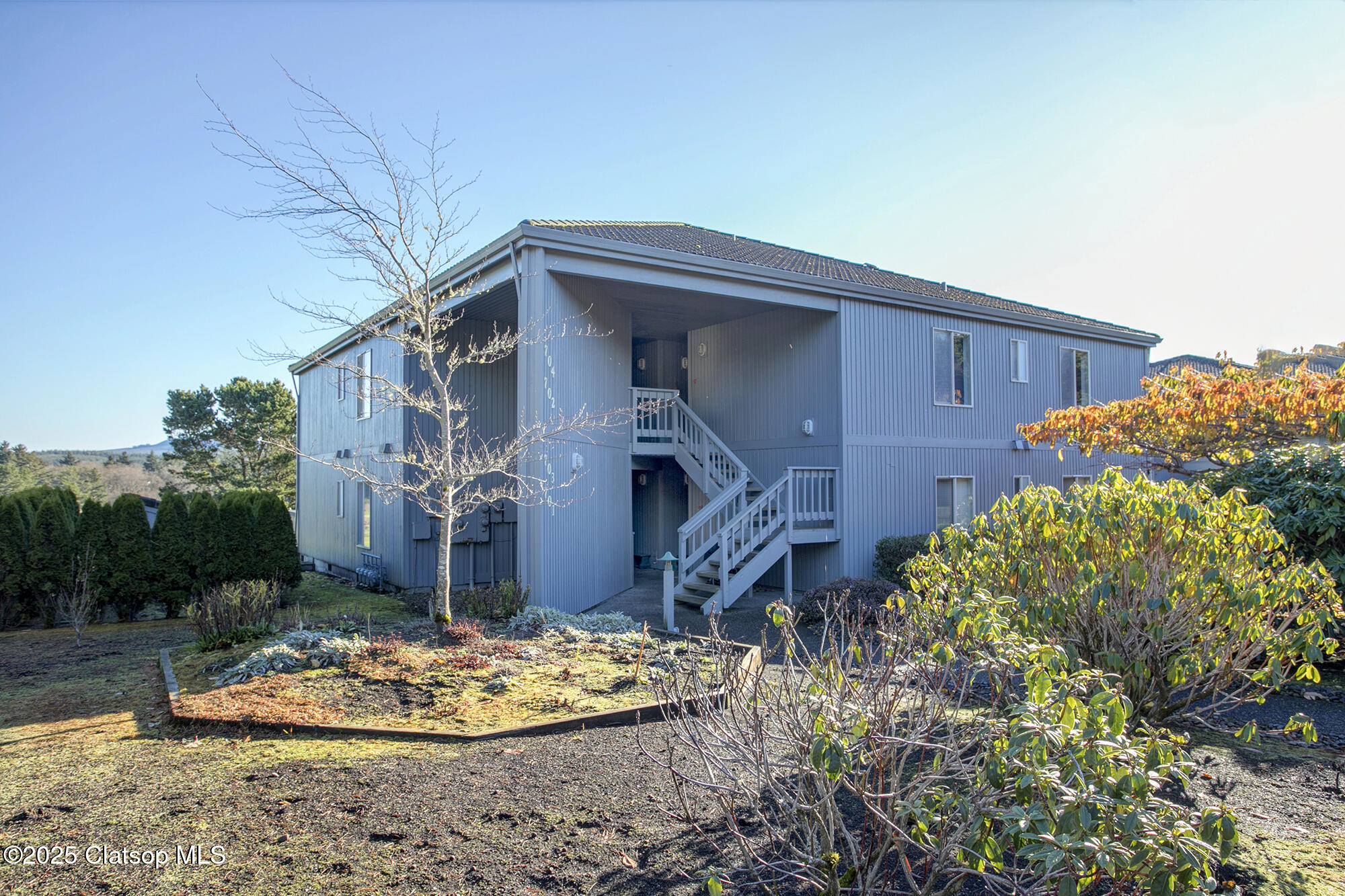 1987 Gearhart Greens Drive Property Photo 1