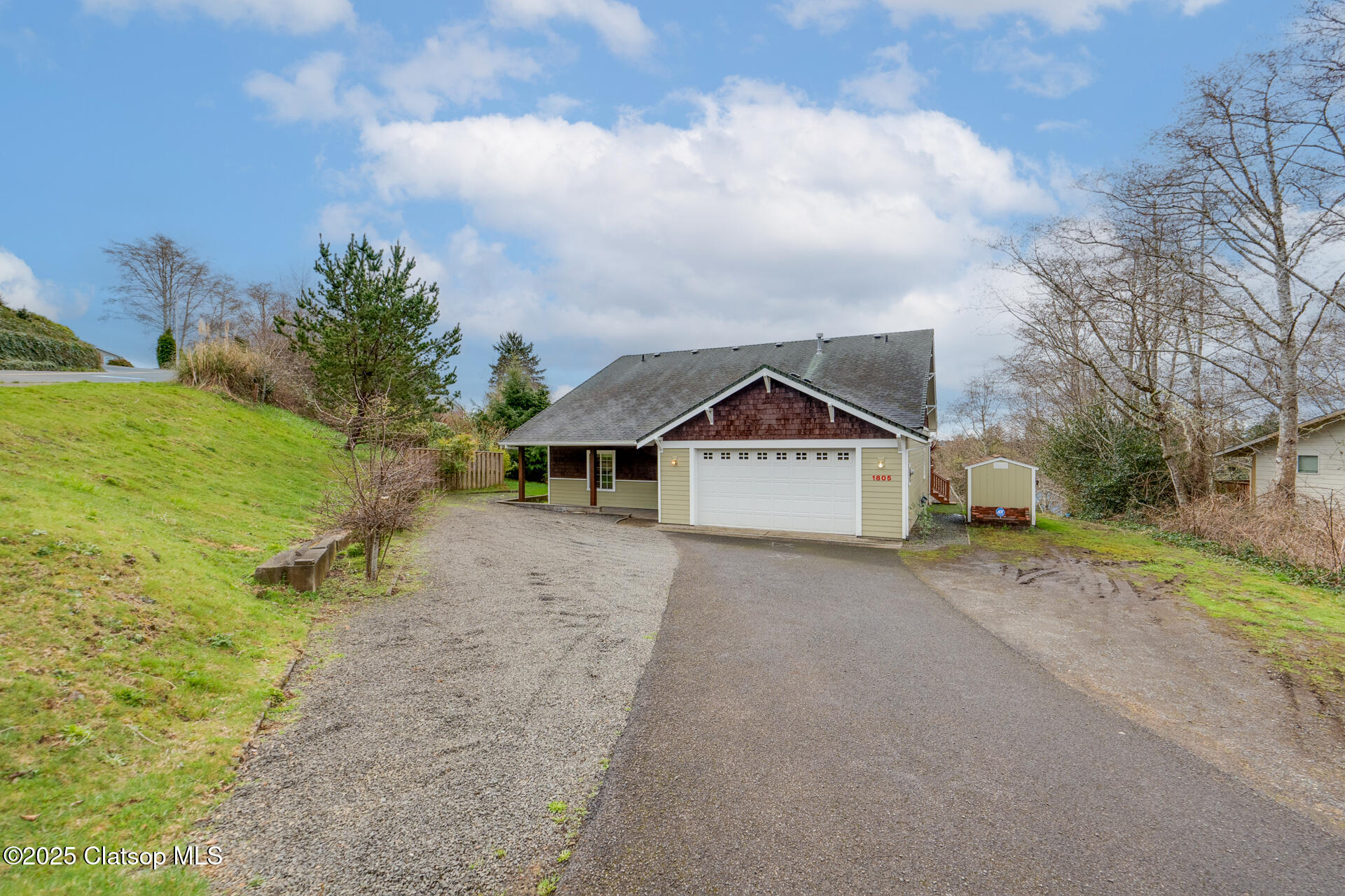 1805 Broadway Street Property Photo 2