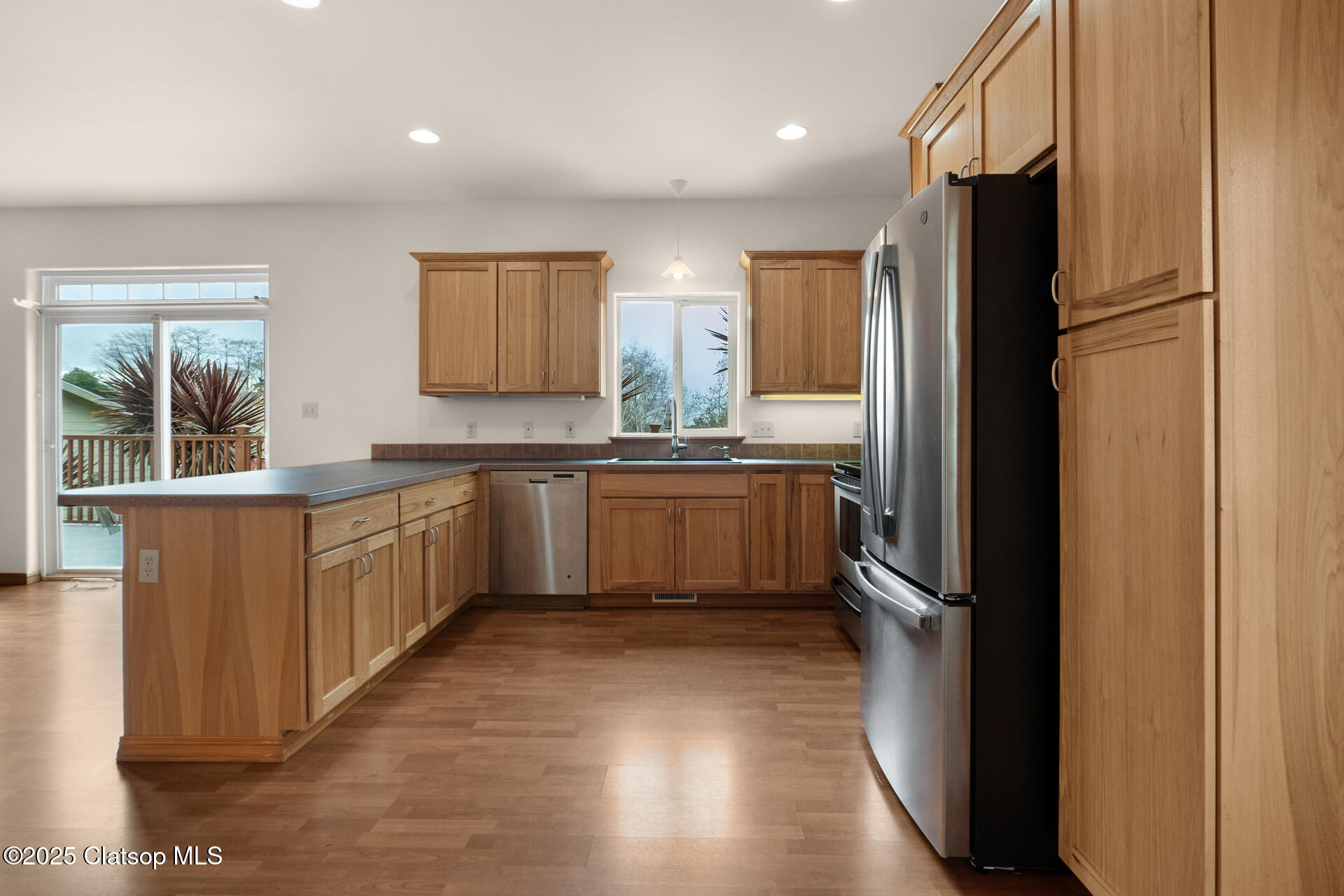 1805 Broadway Street Property Photo 11