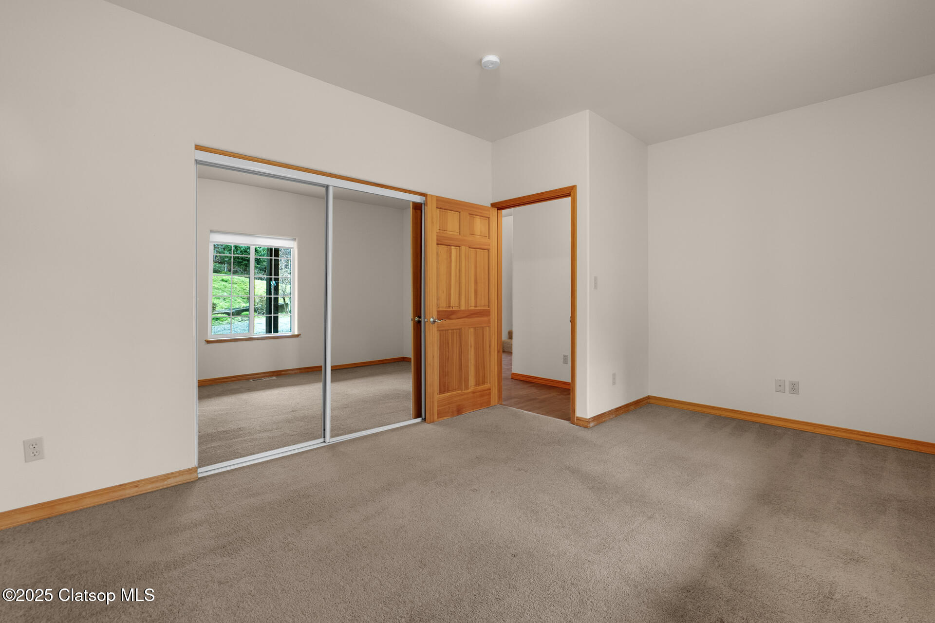 1805 Broadway Street Property Photo 24