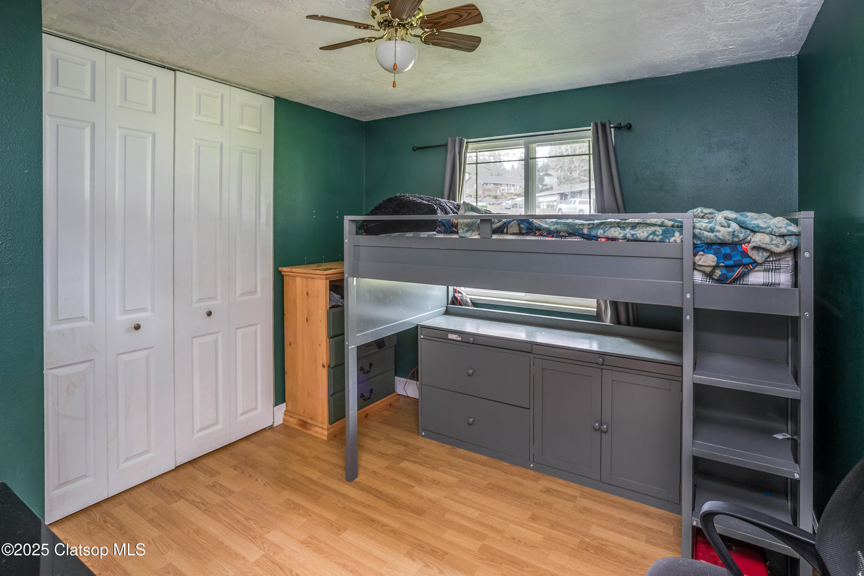 487 Sw Juniper Court Property Photo 13