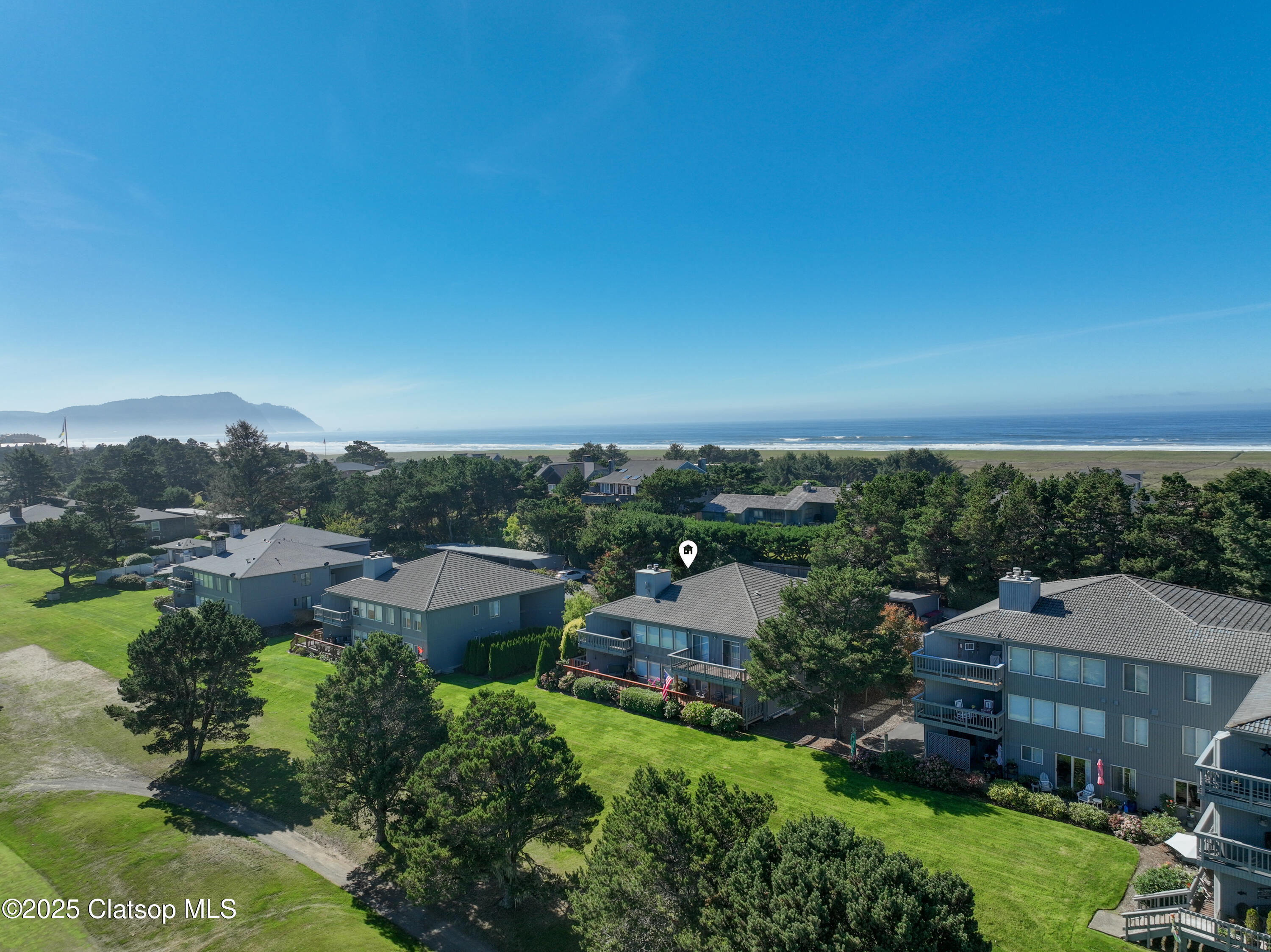 2017 Club House Condo Property Photo 2