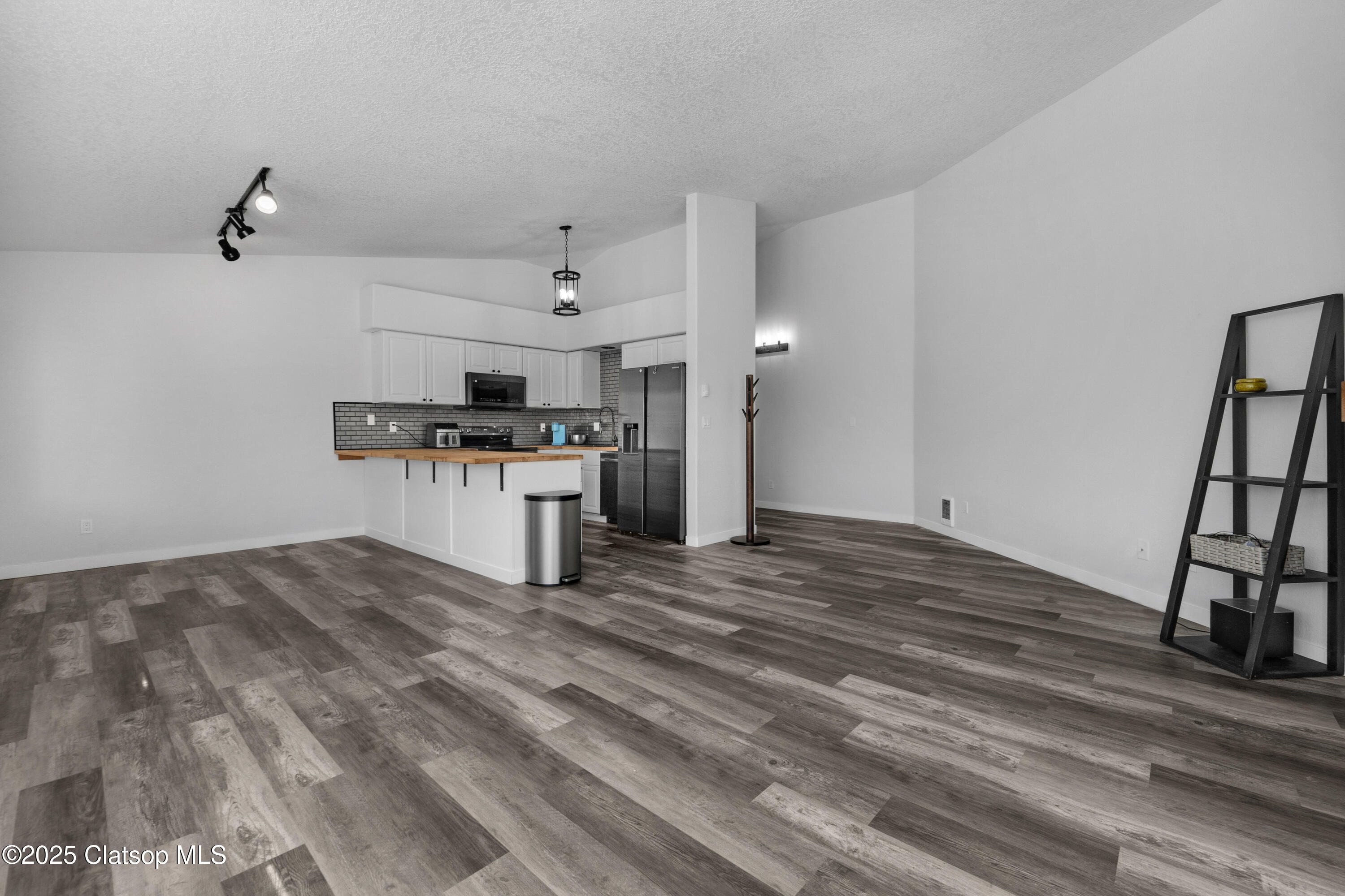 2017 Club House Condo Property Photo 9