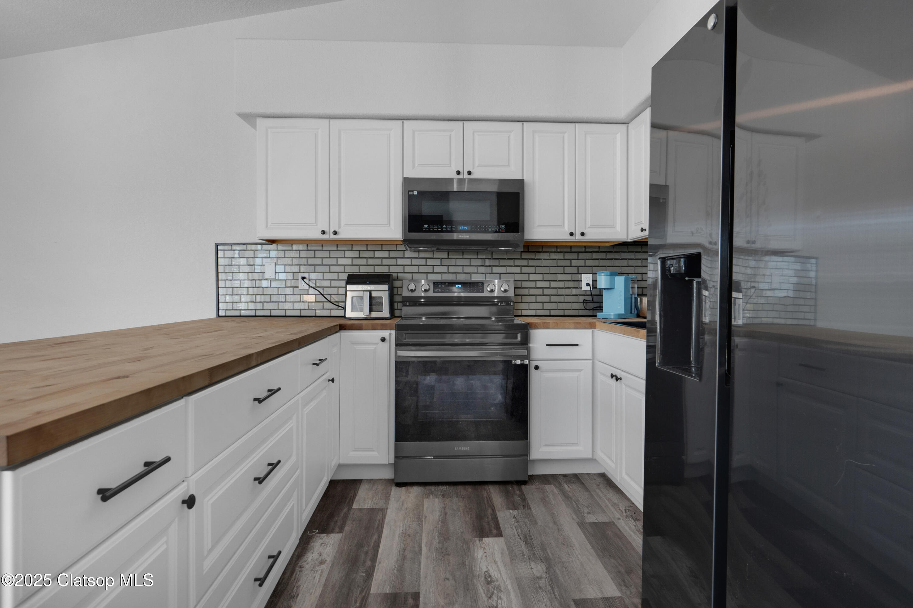 2017 Club House Condo Property Photo 11