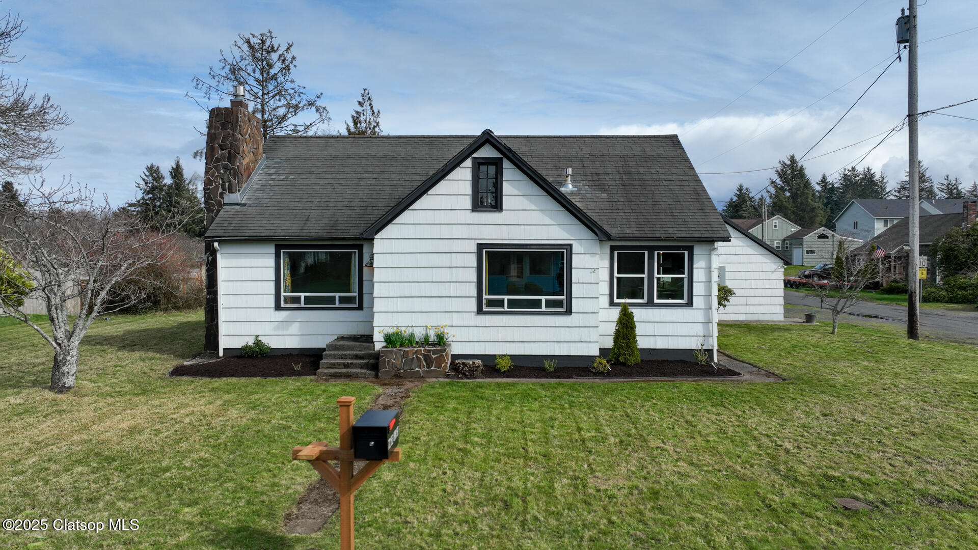780 S Main Street Property Photo
