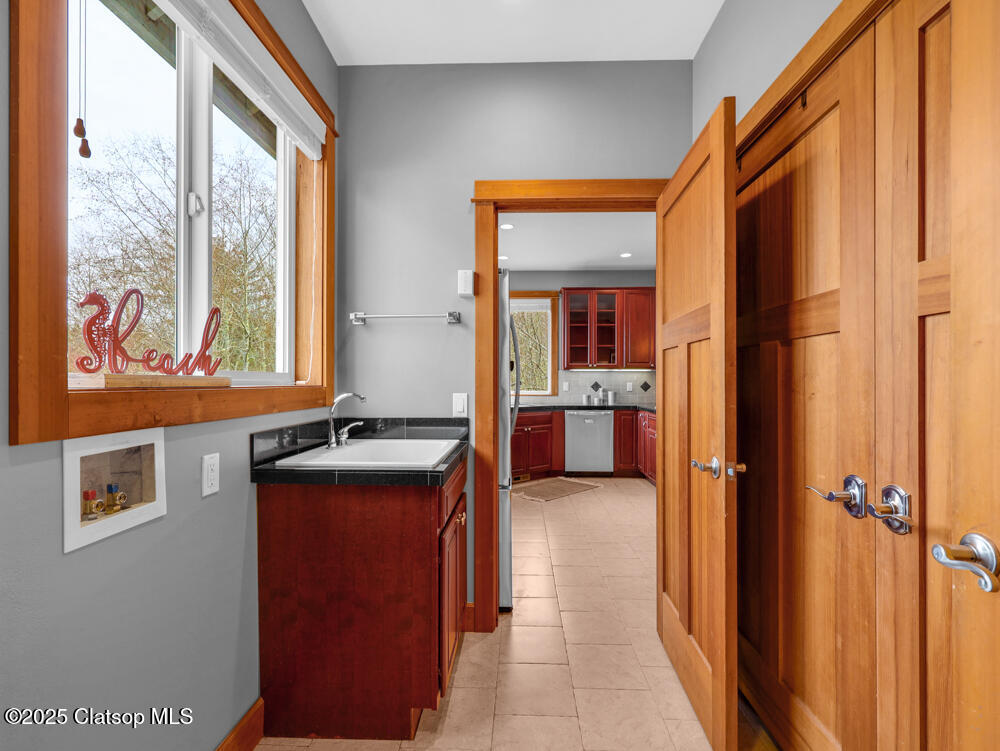 2182 Stanley Lake Court Property Photo 20