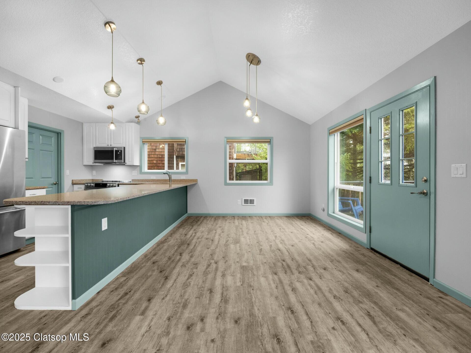 37835 19th Street Property Photo 11