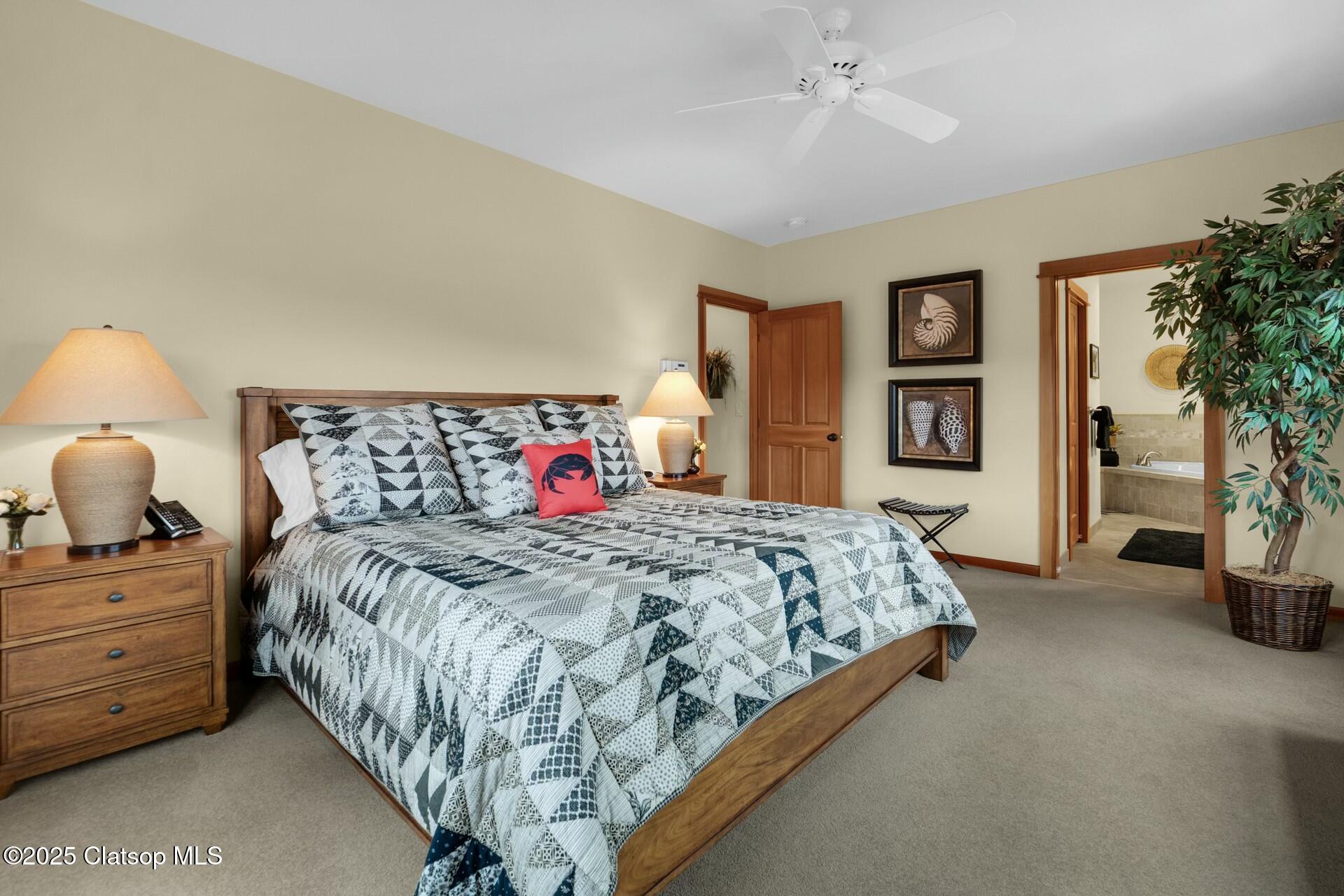 123 S Hemlock Street Property Photo 33