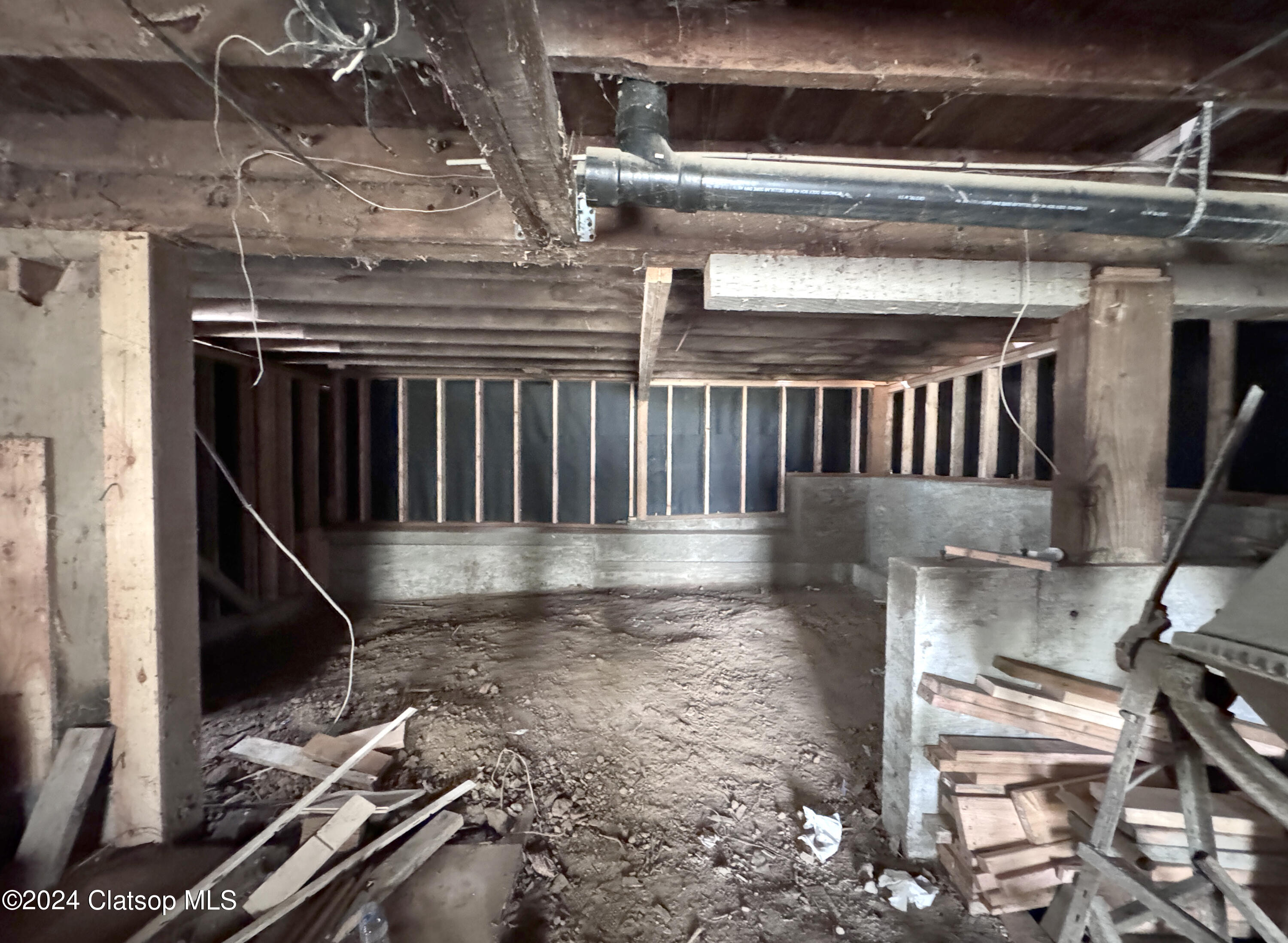 1731 Franklin Avenue Property Photo 24