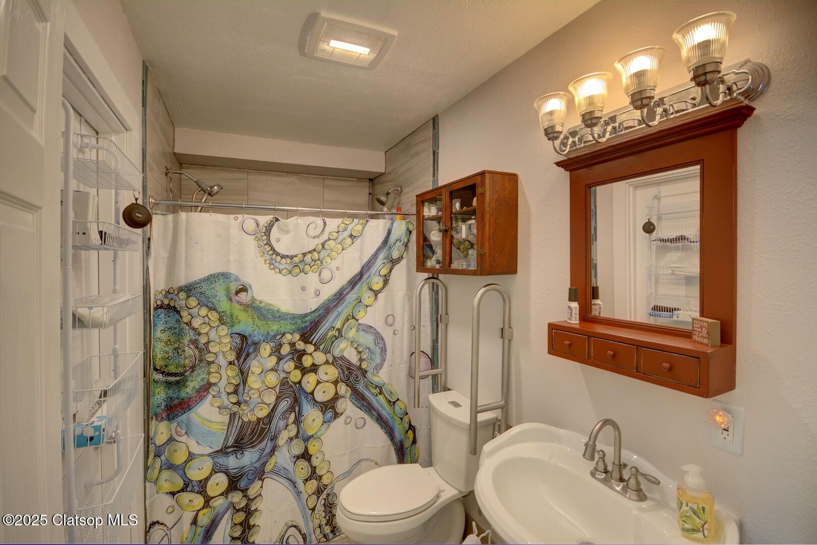 717 12th Avenue Property Photo 13