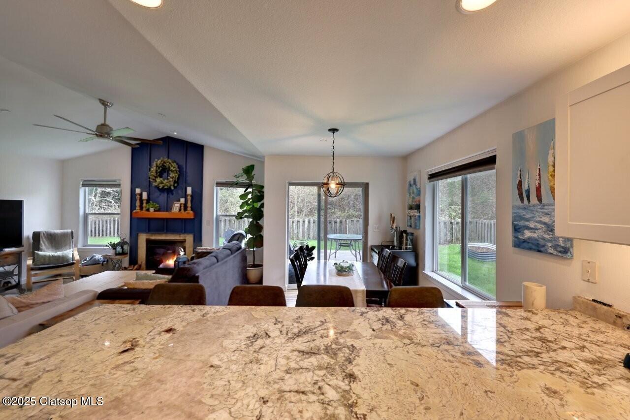 2255 Se Hebe Court Property Photo 12