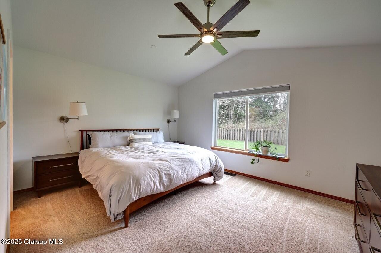 2255 Se Hebe Court Property Photo 15