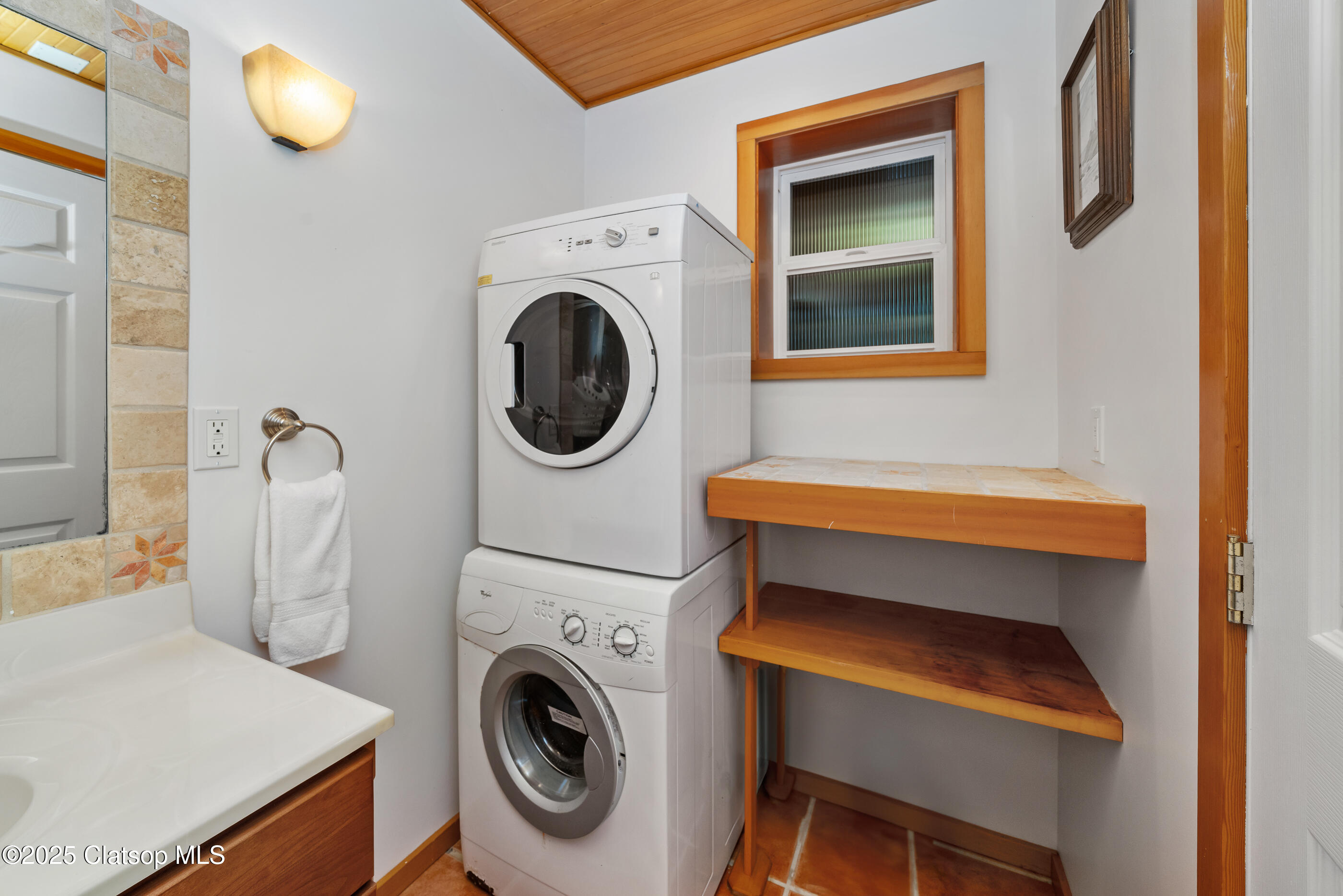 108 College Avenue Property Photo 25