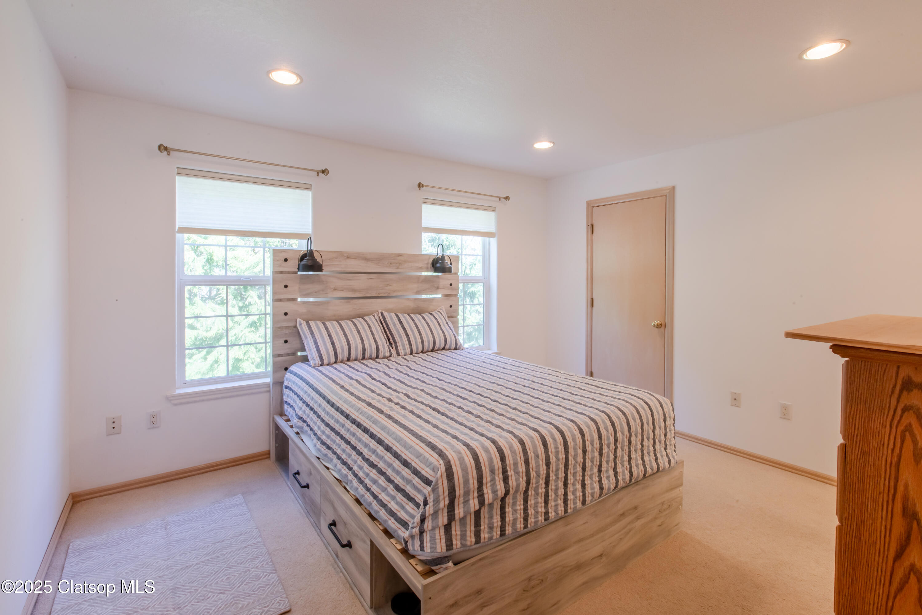 1255 Jeffrey Drive Property Photo 20