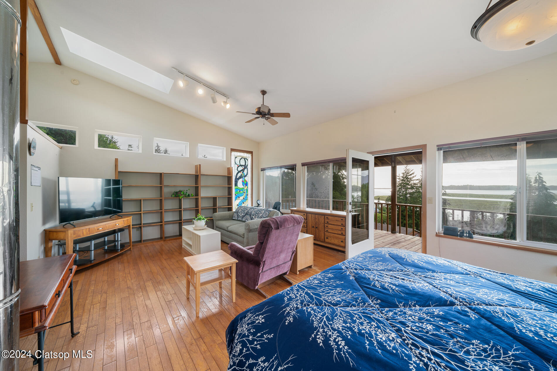 336 Gregory Street Property Photo 16