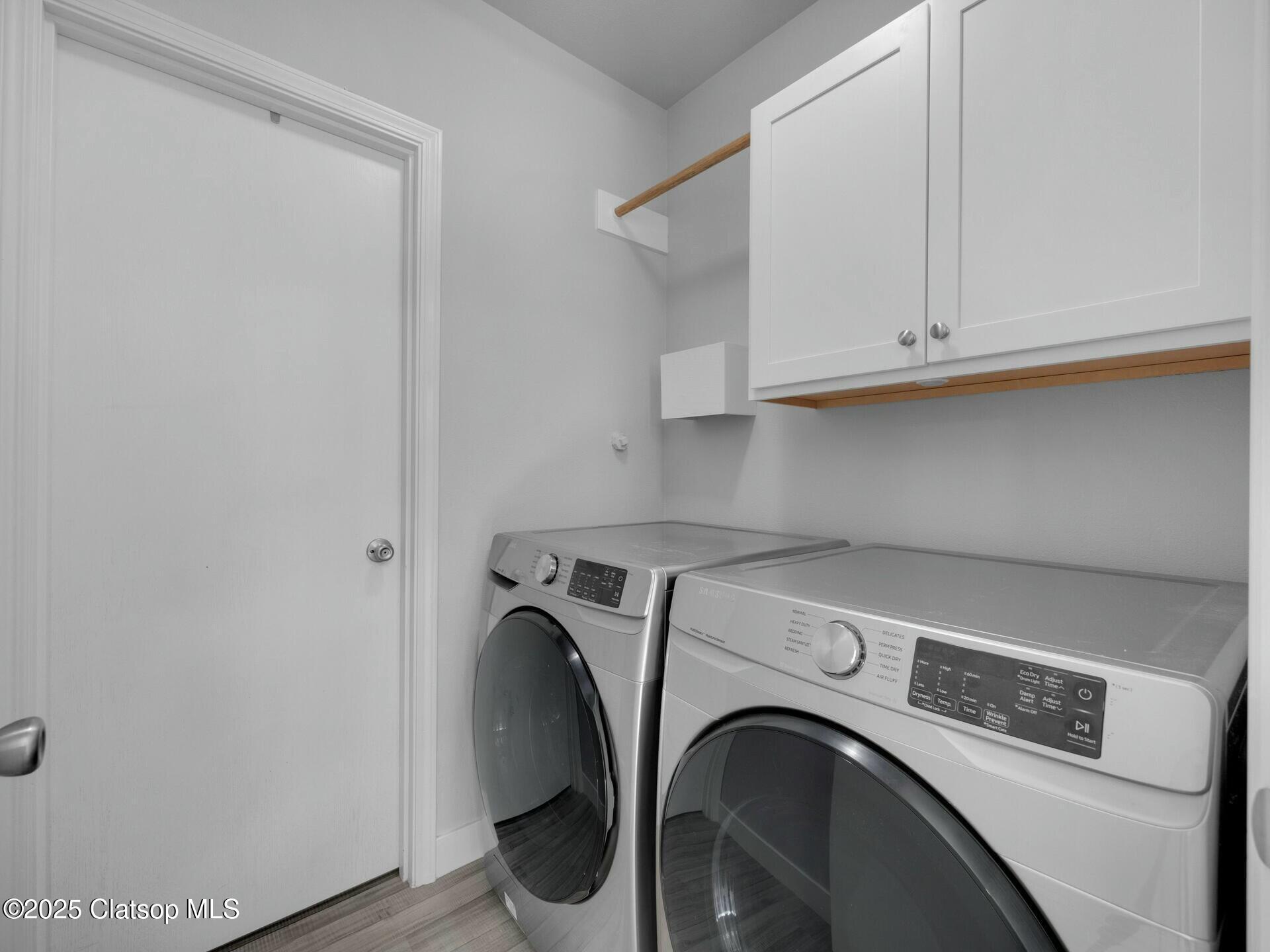 368-370 4th Place Property Photo 13