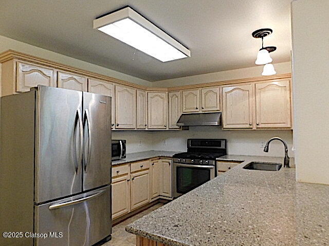 41952 Wickiup Terrace Lane Property Photo 16