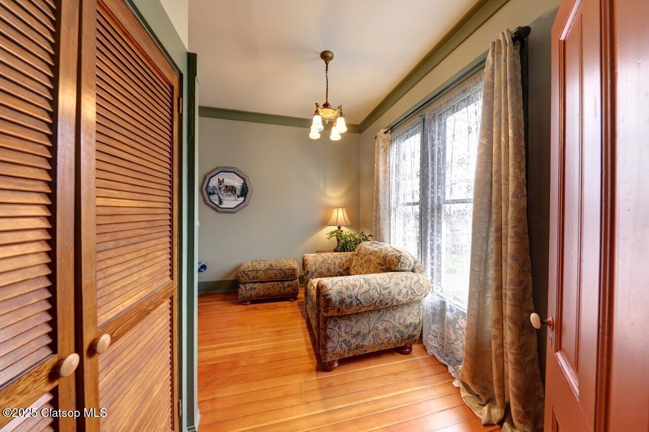 369 37th Street Property Photo 27