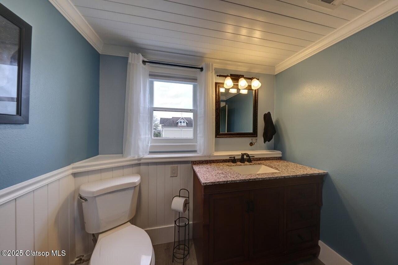 369 37th Street Property Photo 33