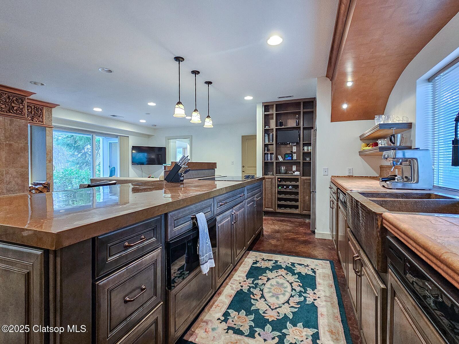 9190 Puffin Lane Property Photo 7