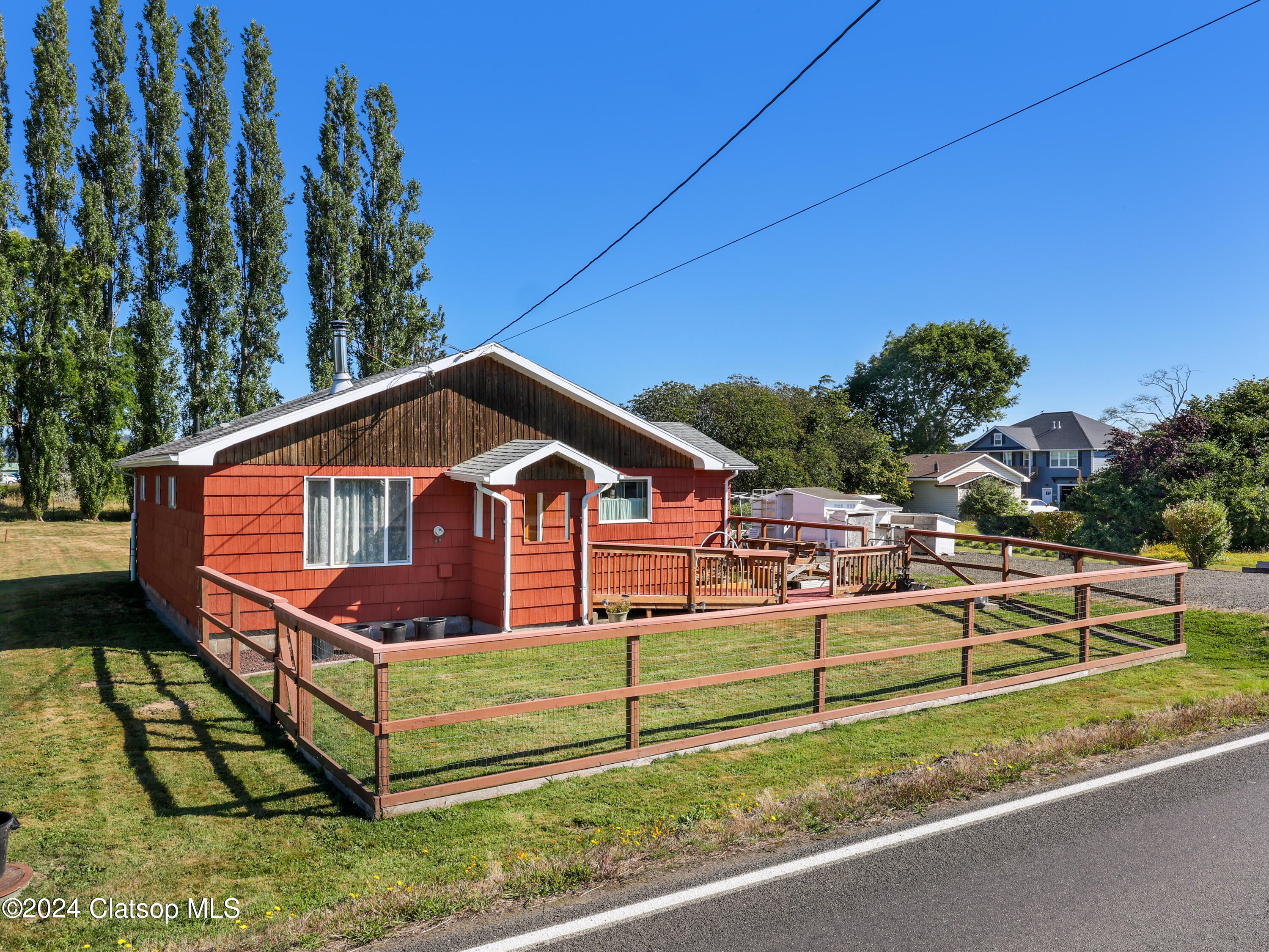 92277 Youngs River Road Property Photo 3