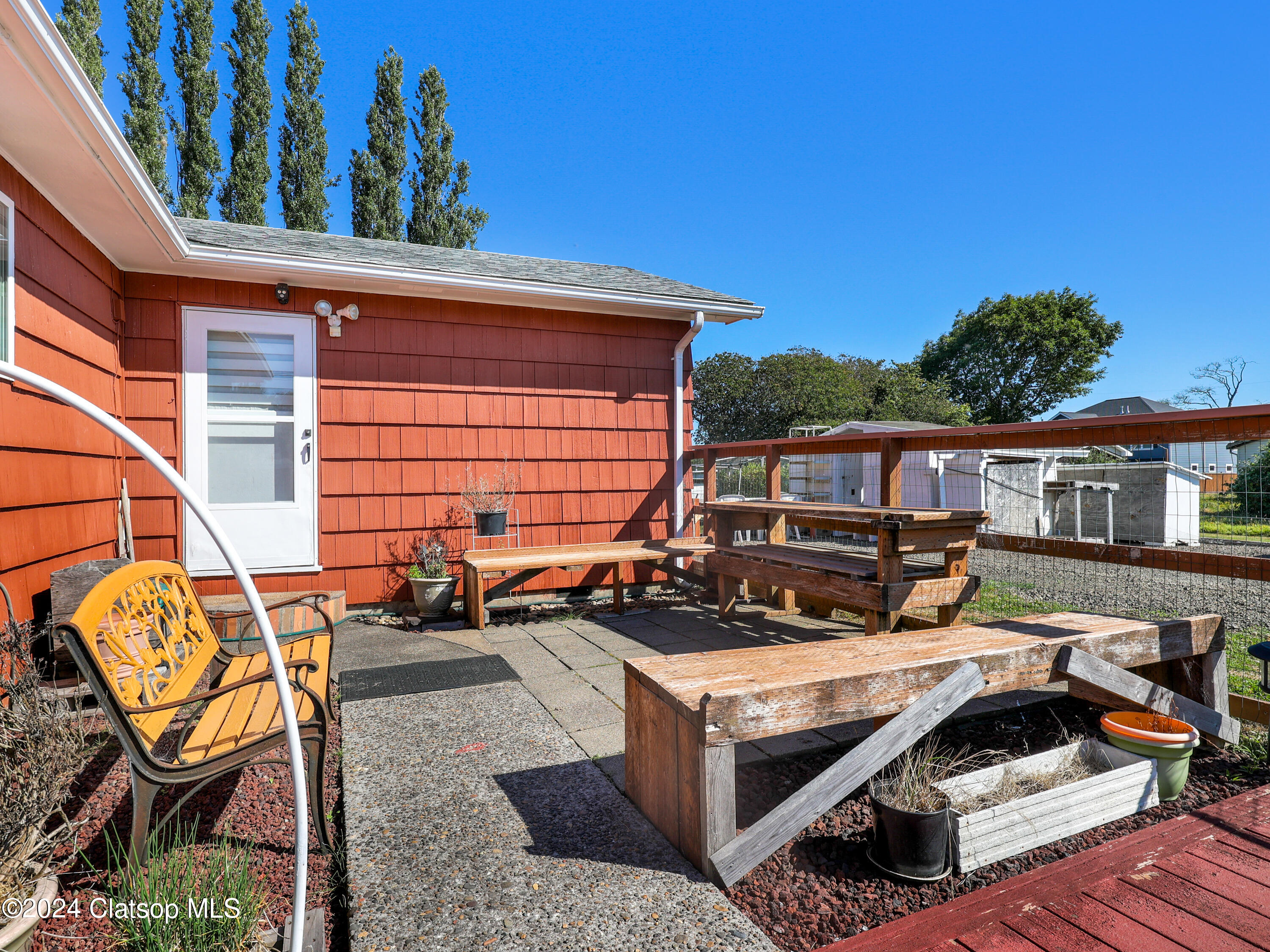 92277 Youngs River Road Property Photo 6