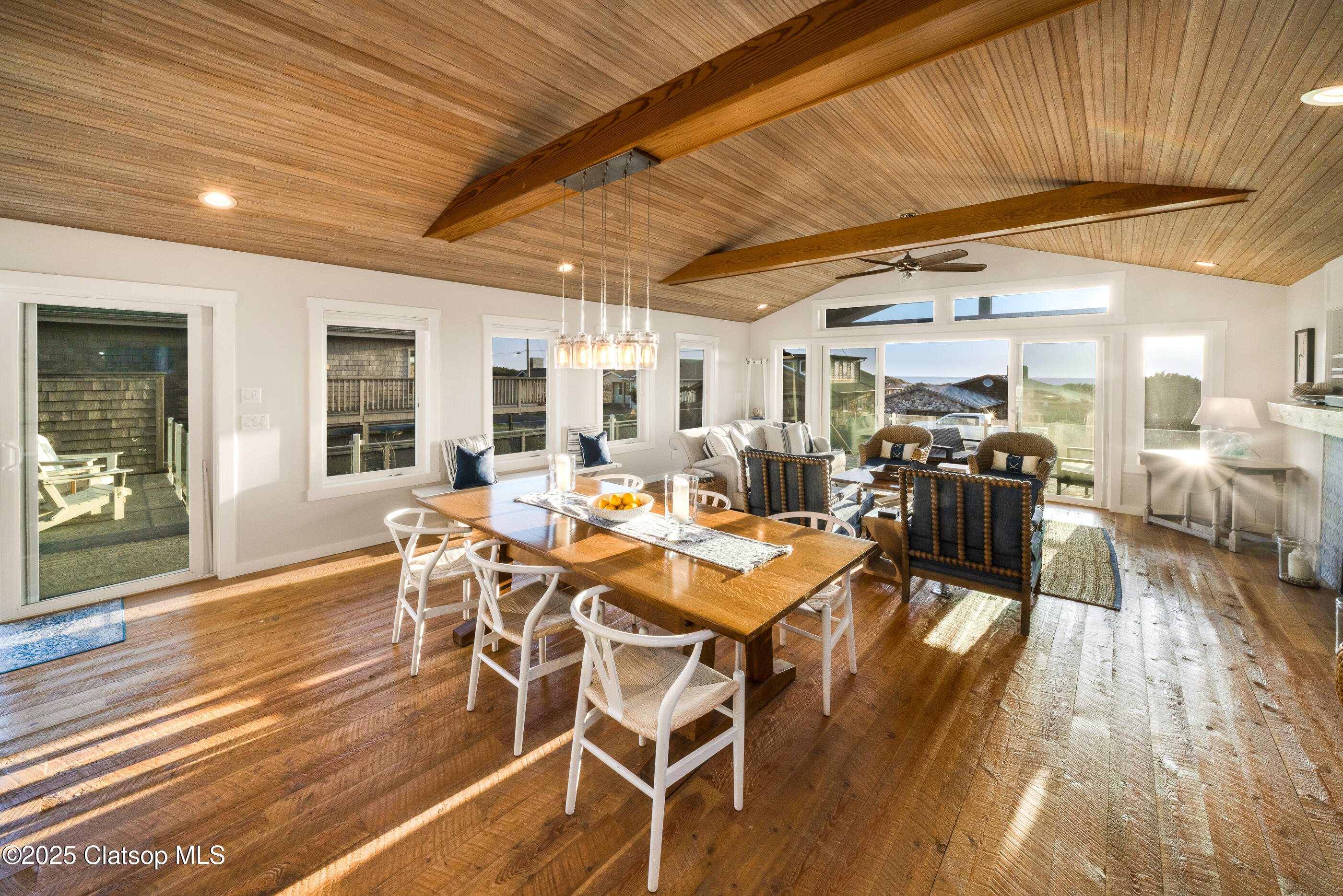 958 Beach Street Property Photo 10