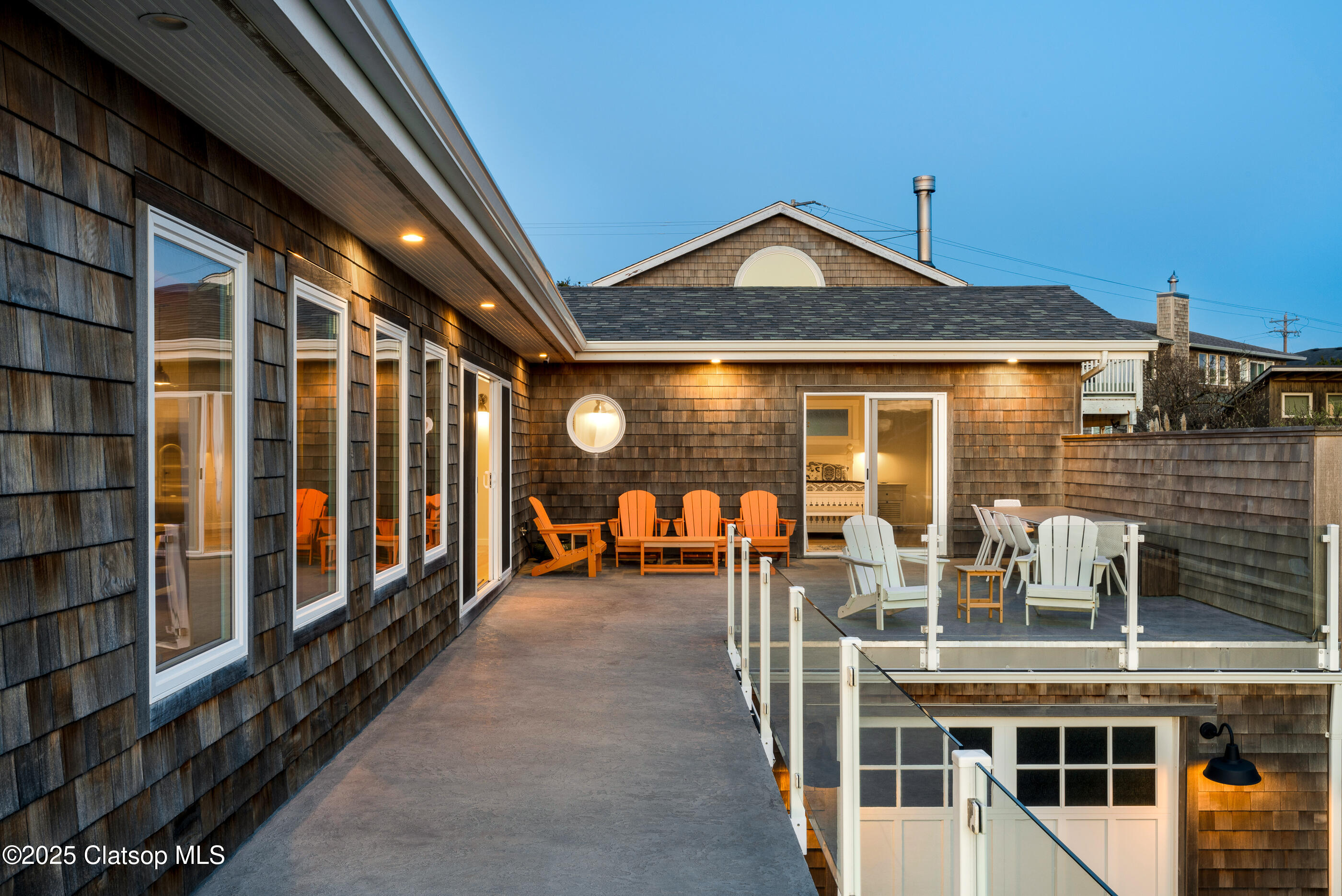 958 Beach Street Property Photo 11