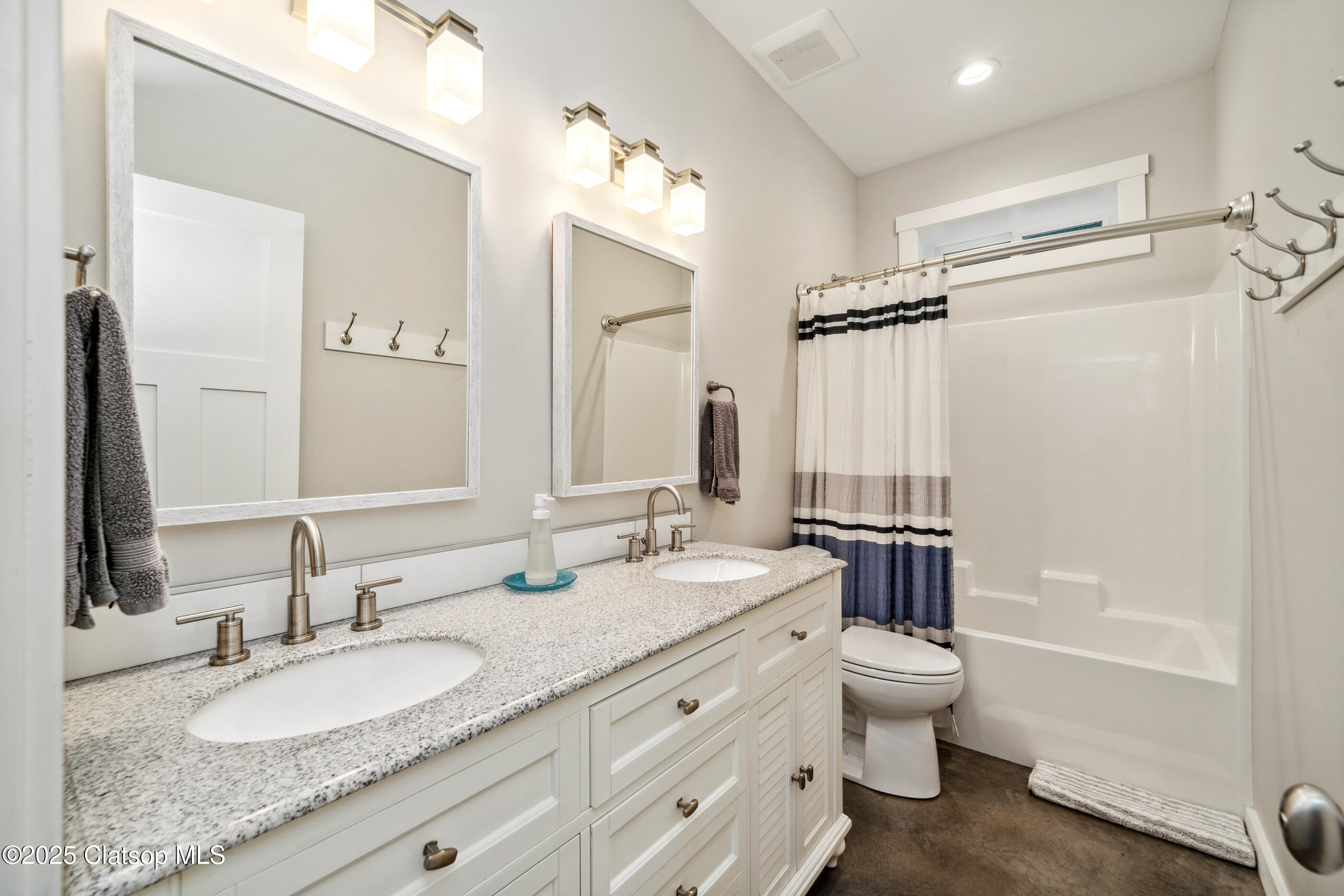 958 Beach Street Property Photo 30