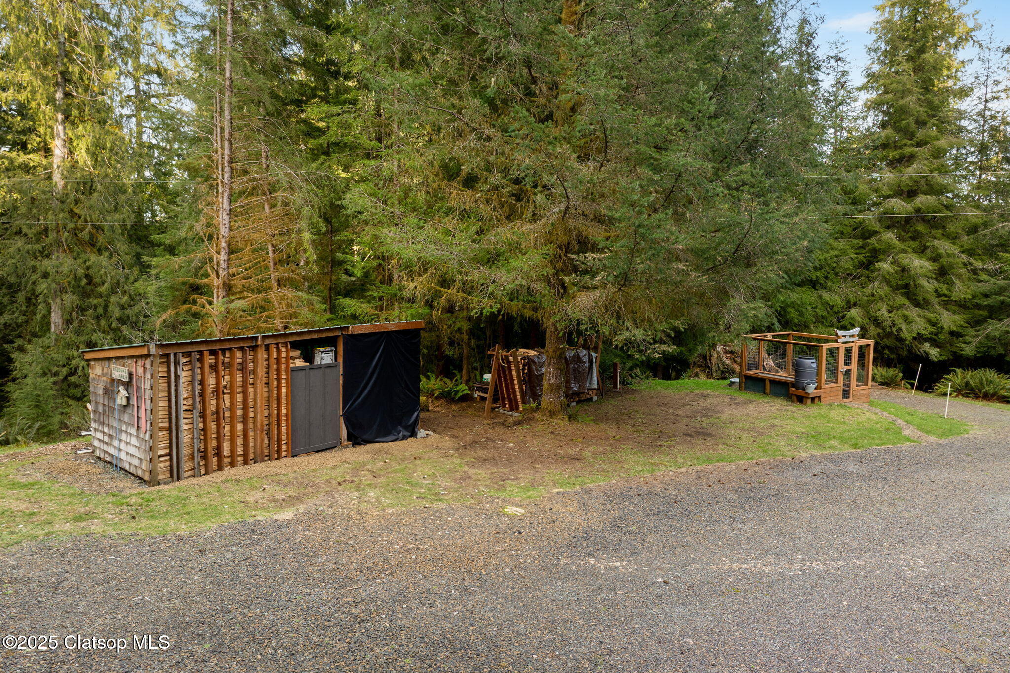 44450 Katherine Lane Property Photo 28