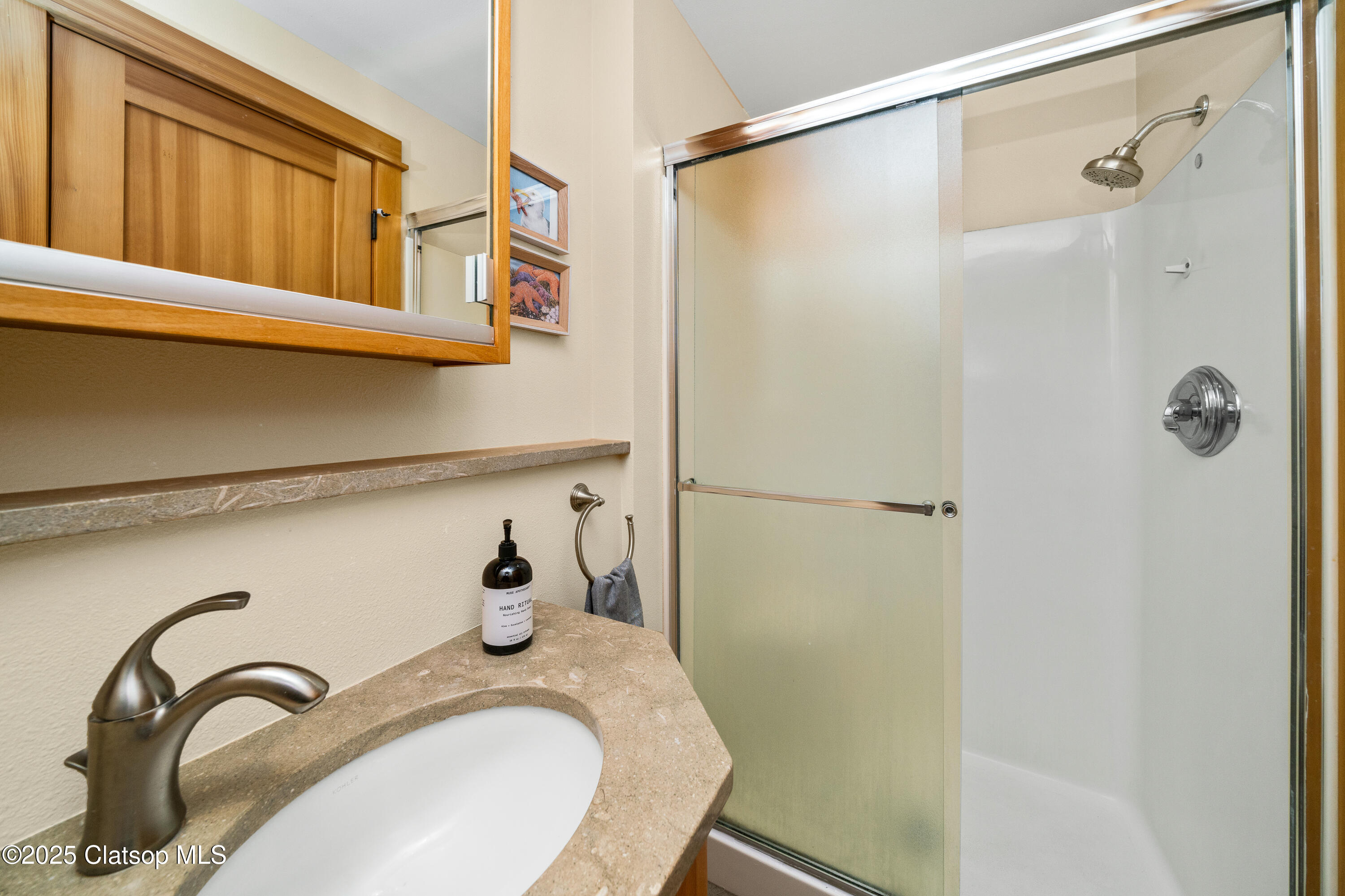 1831 S Hemlock Street Property Photo 50